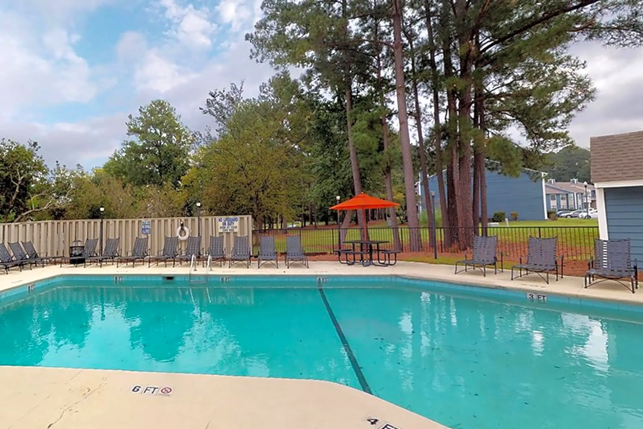 PROSPER Fairways 1800 Longcreek Drive Columbia, SC Apartments for