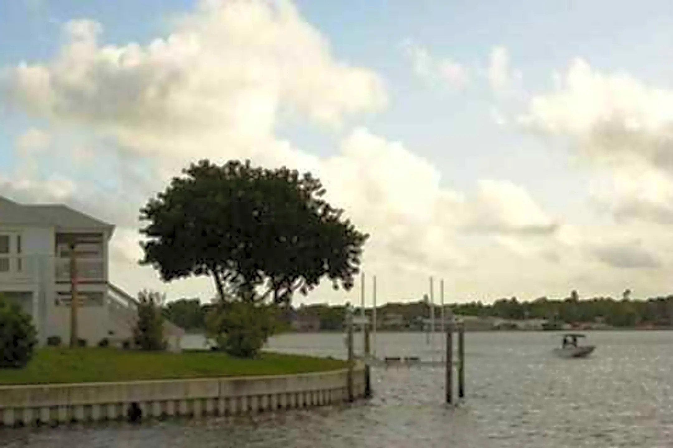 Waterside at Coquina Key Apartments - Saint Petersburg, FL 33705