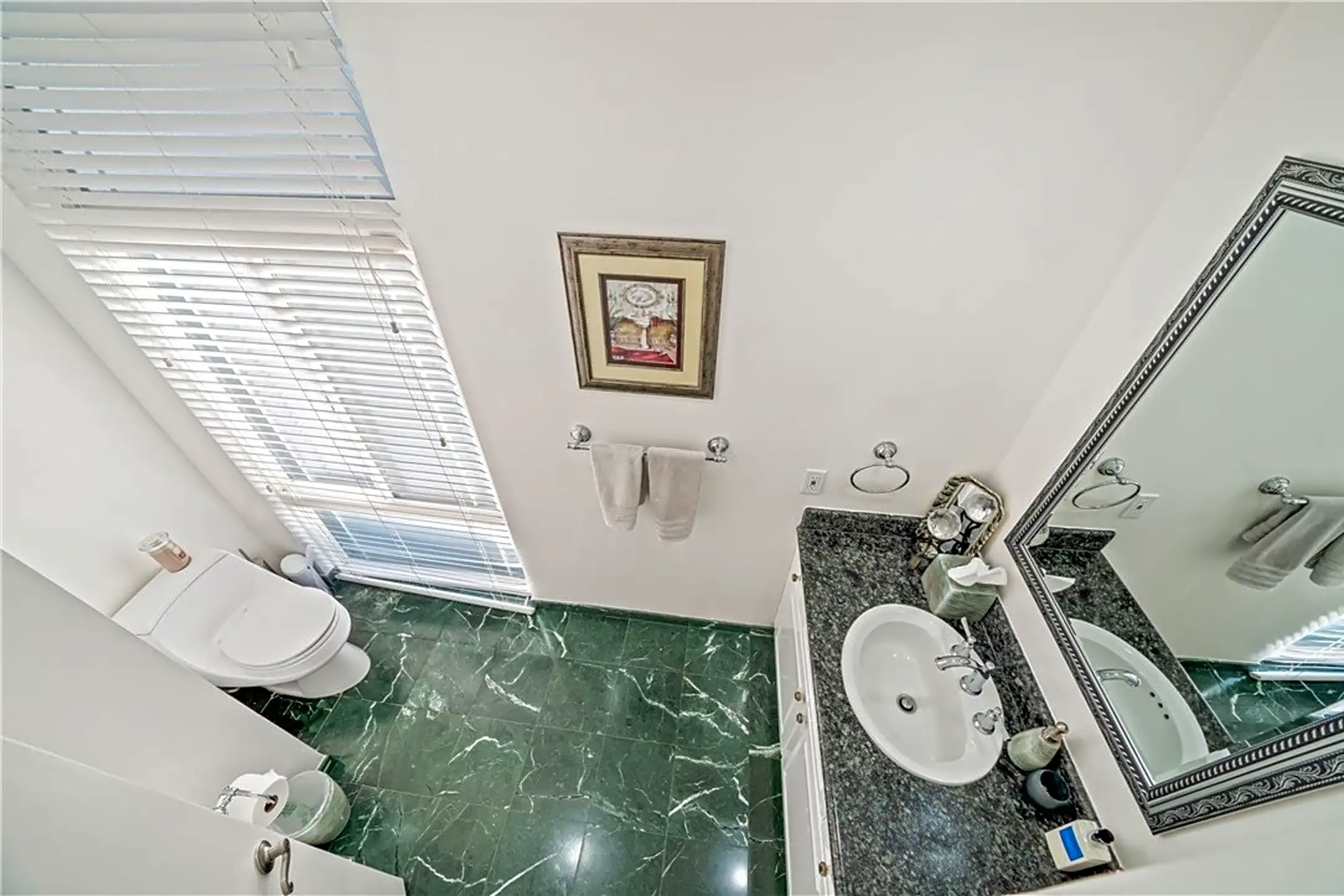 Bathroom - 1975 Deermont Rd - Glendale, CA
