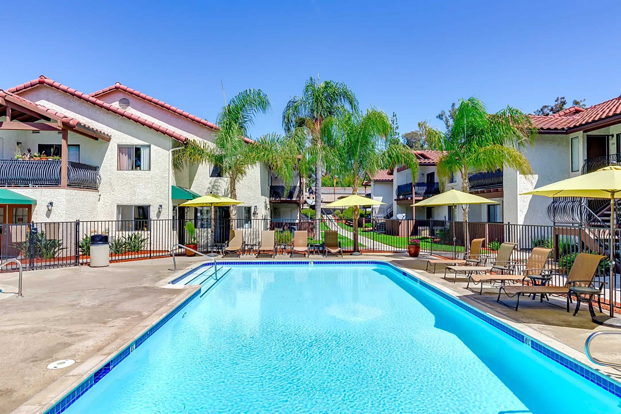 Creekside Village Apartments - Escondido, CA 92025