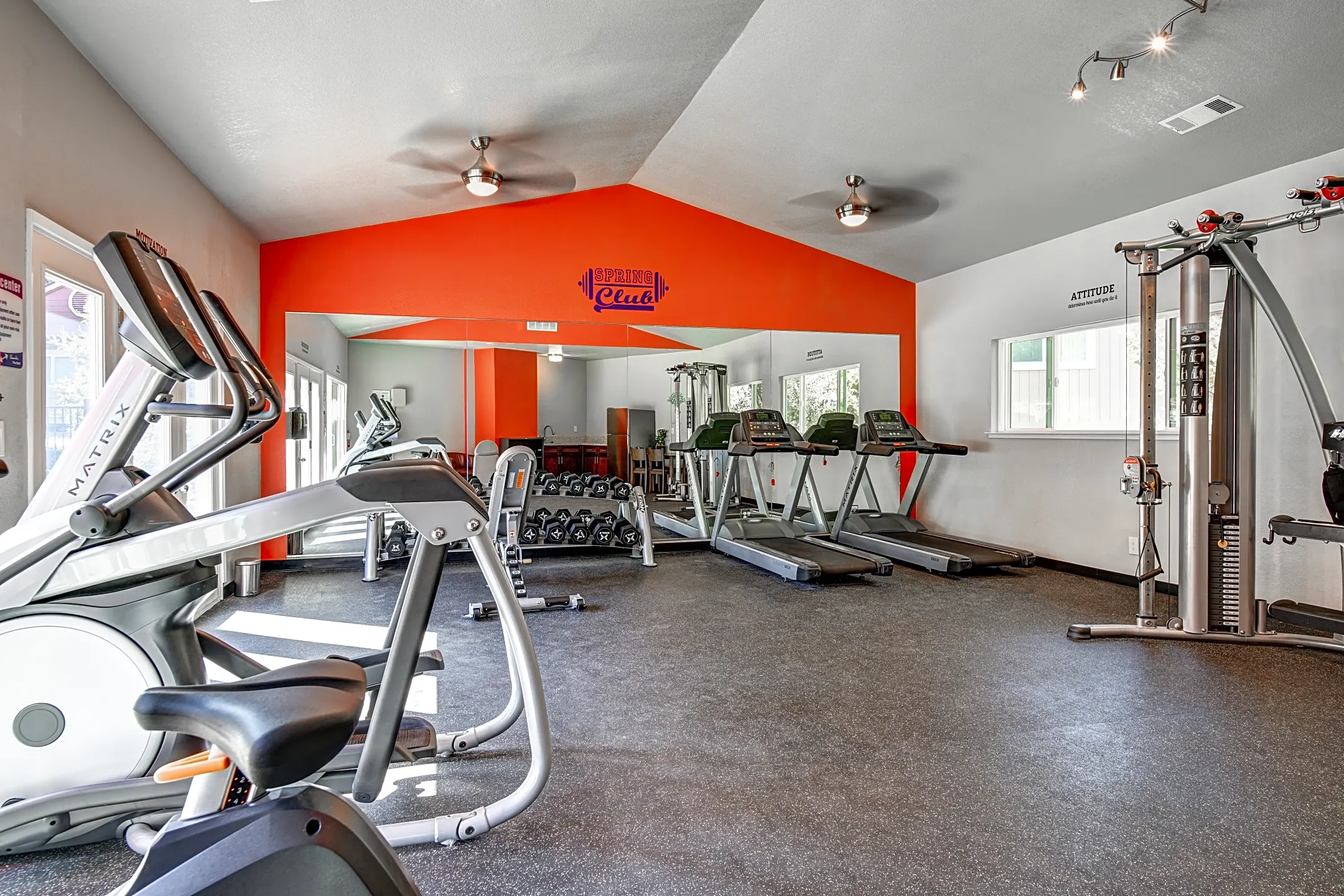 Fitness Weight Room - Spring Club Apartments - Santa Rosa, CA