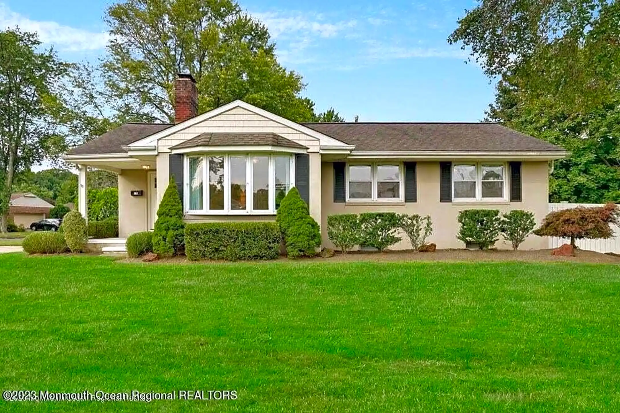 15 Stevens Ave Houses West Long Branch, NJ 07764