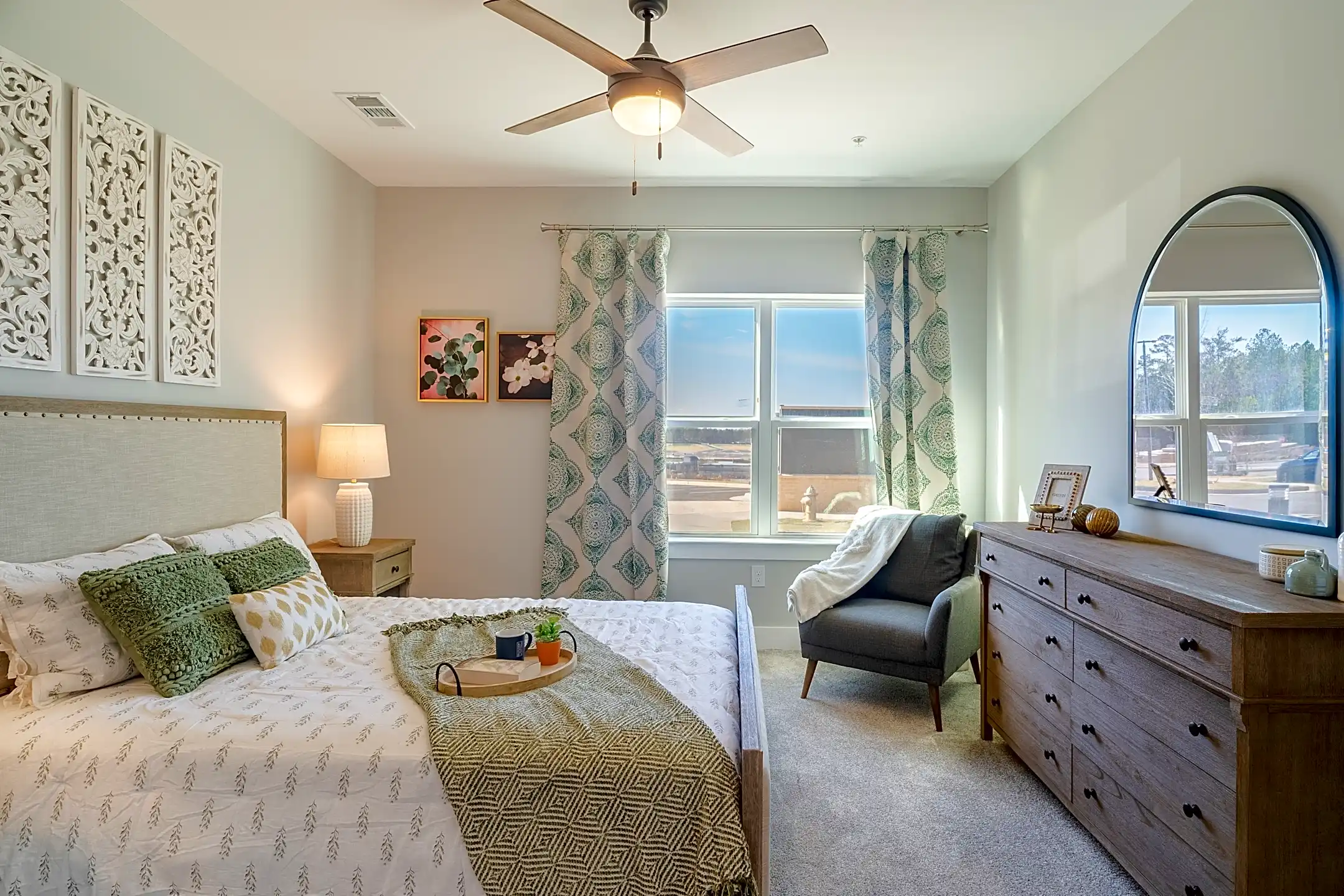 Outlook 55+ Active Senior Living Apartment Community 1500