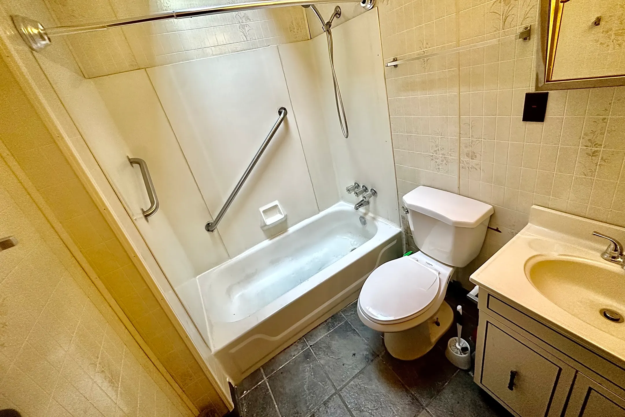 516 S Redfield St Philadelphia, PA Houses for Rent Rent.