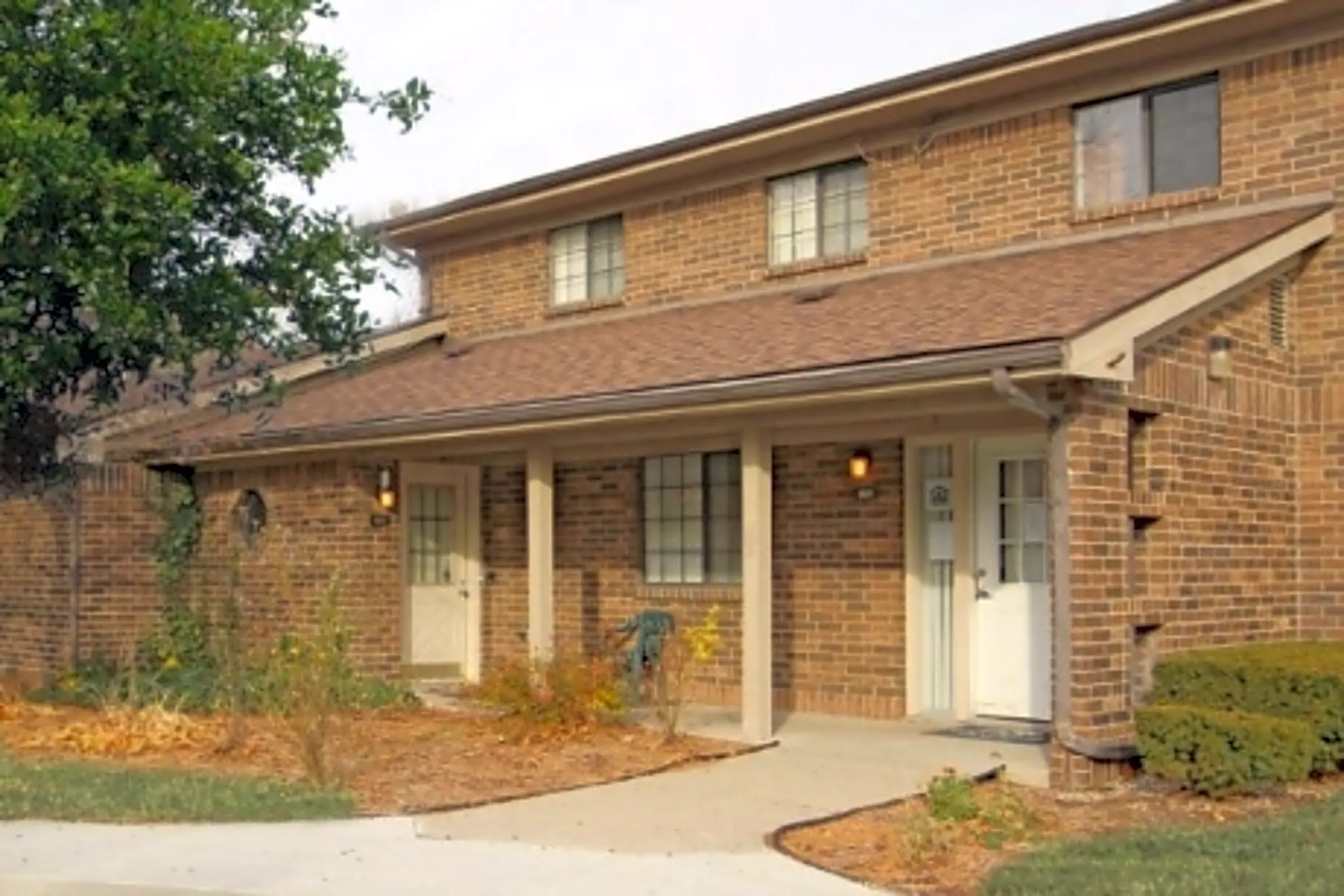 Schafer Square Apartments Flint, MI 48503