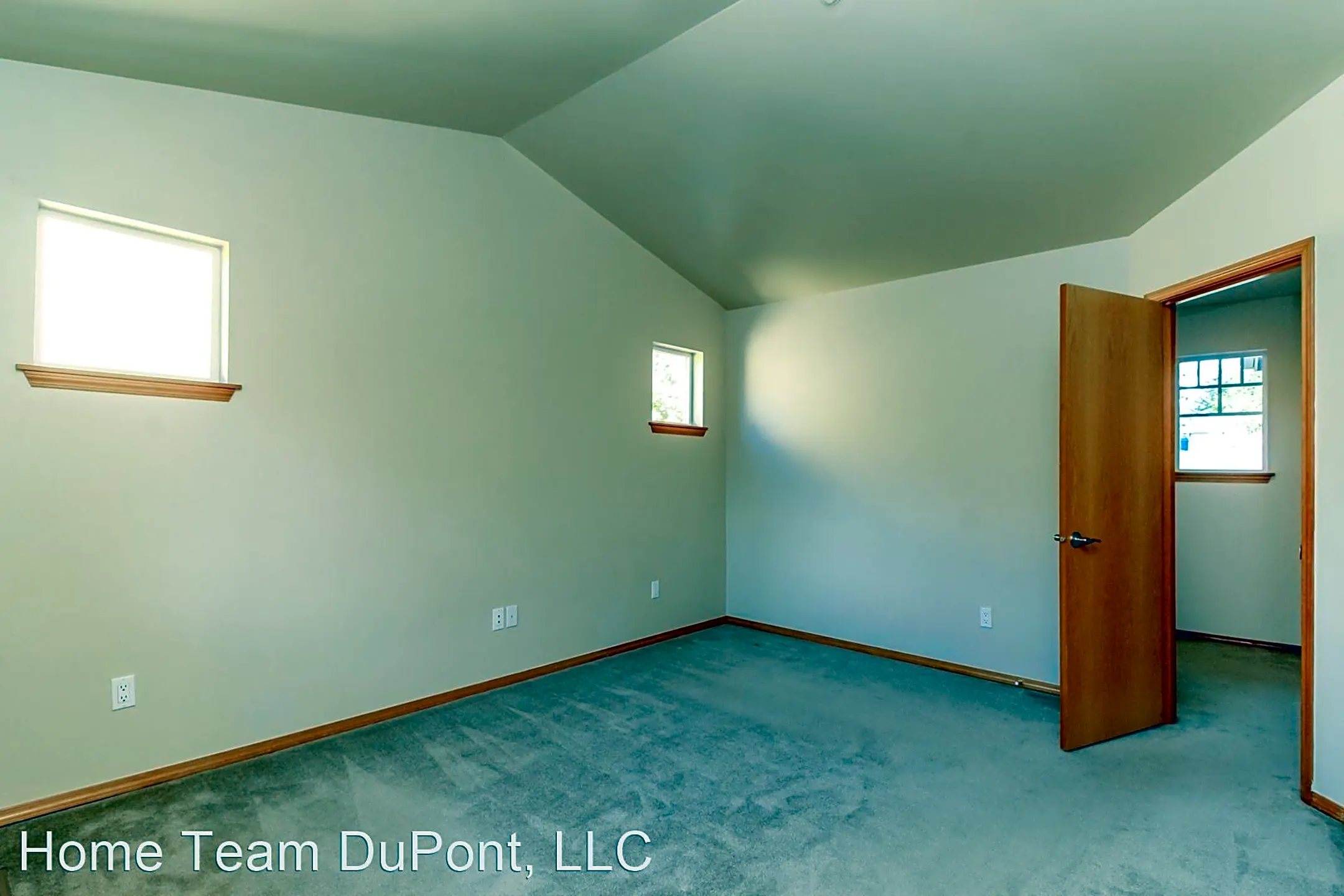 1637 Palisade Blvd Houses Dupont, WA 98327