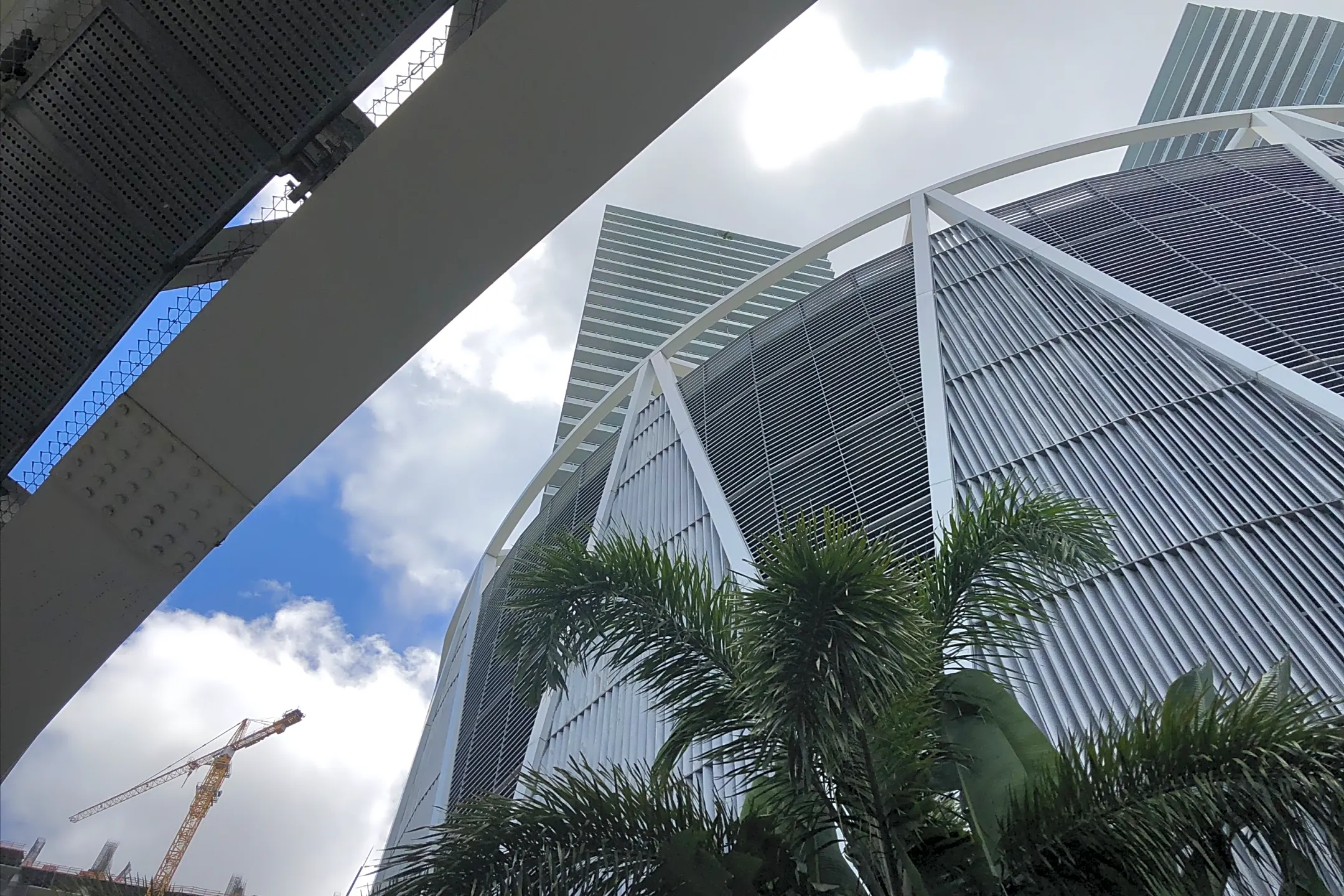 Axis Brickell For Rent