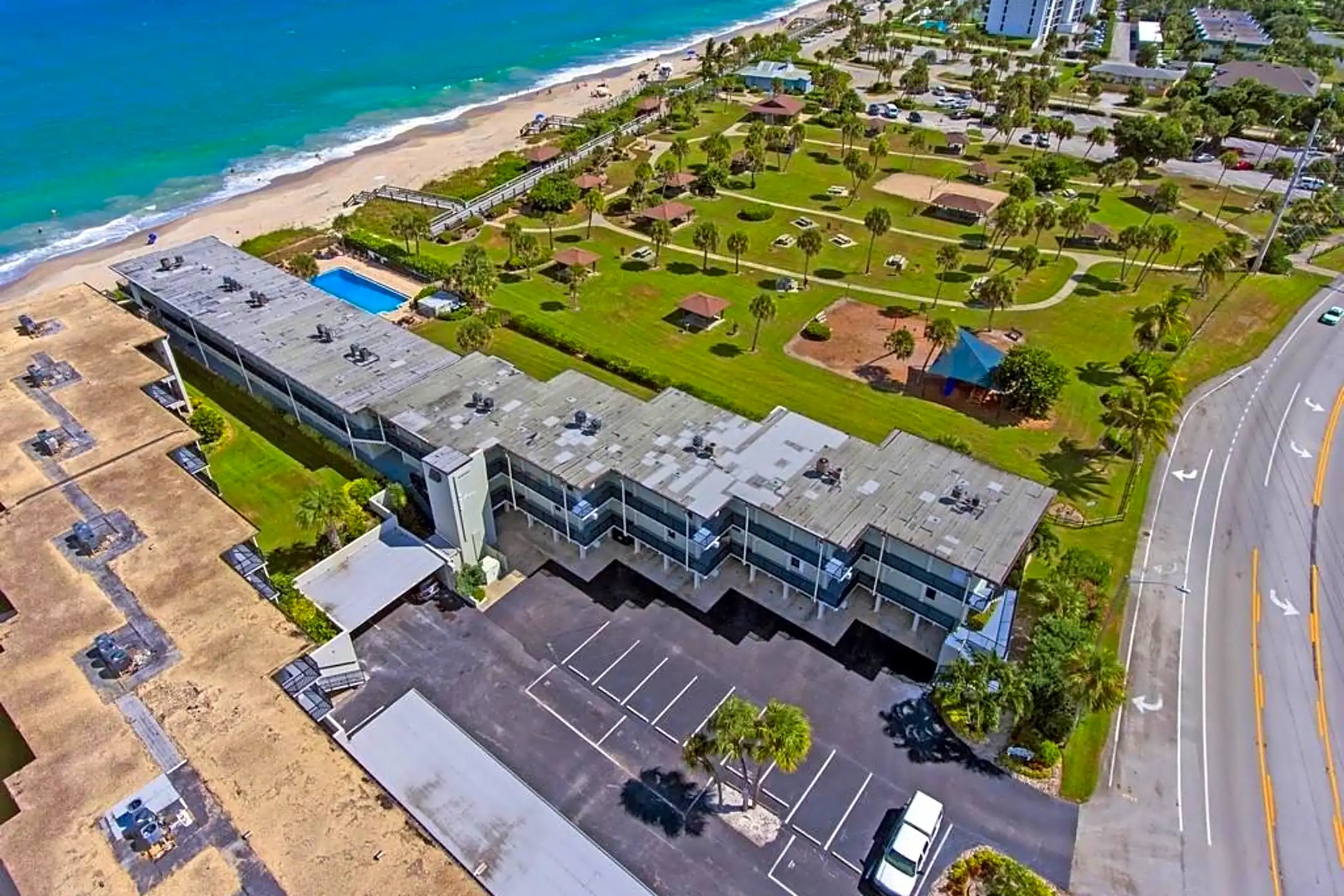 4400 Florida A1A #9 - Vero Beach, FL