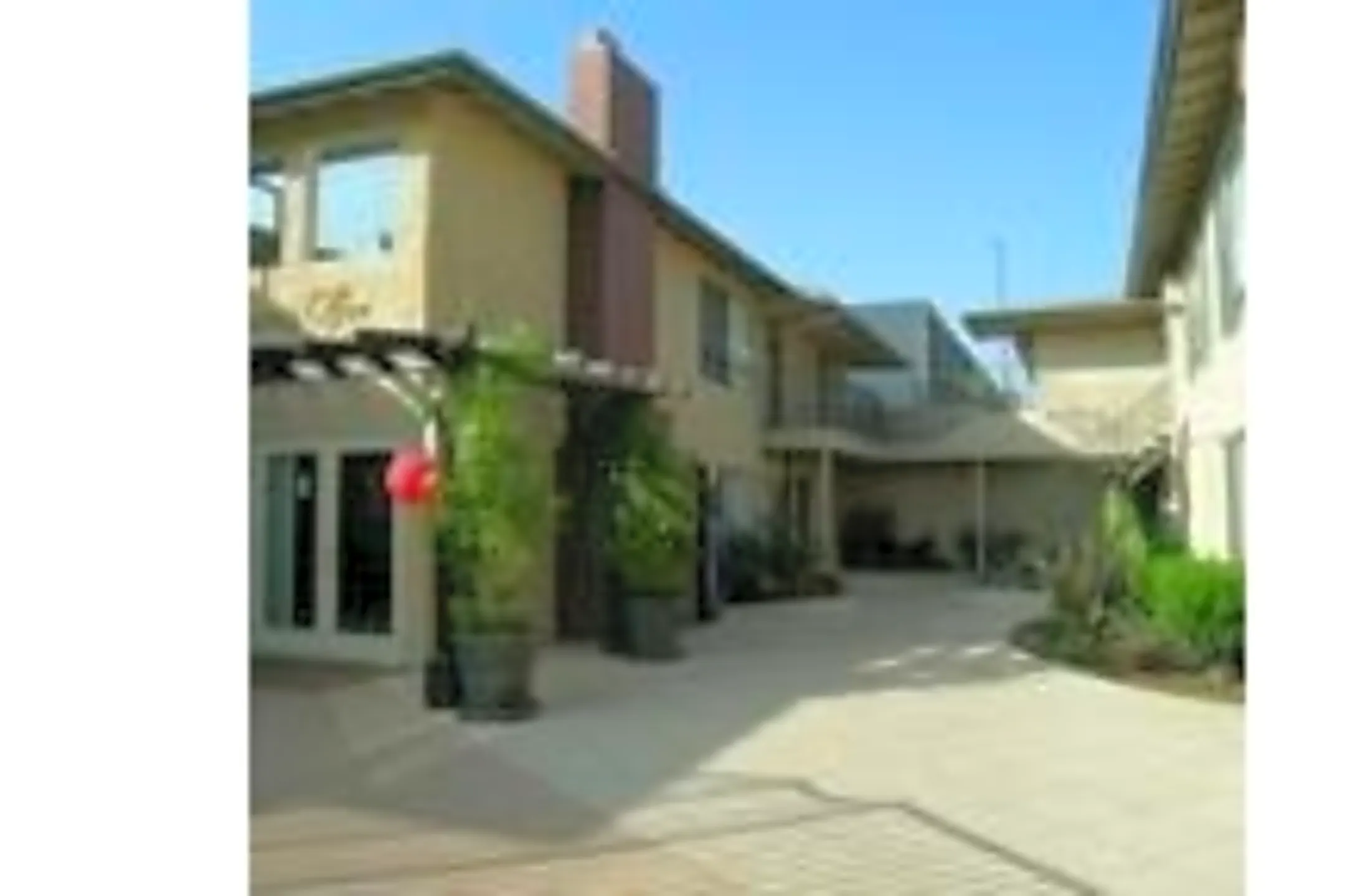 Rosemead Place 7711 Rosemead Blvd Pico Rivera, CA Apartments for