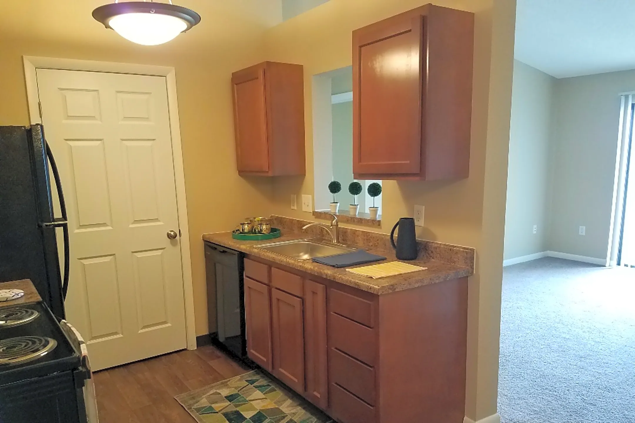 Kitchen - Mallard Landing - Marion, OH