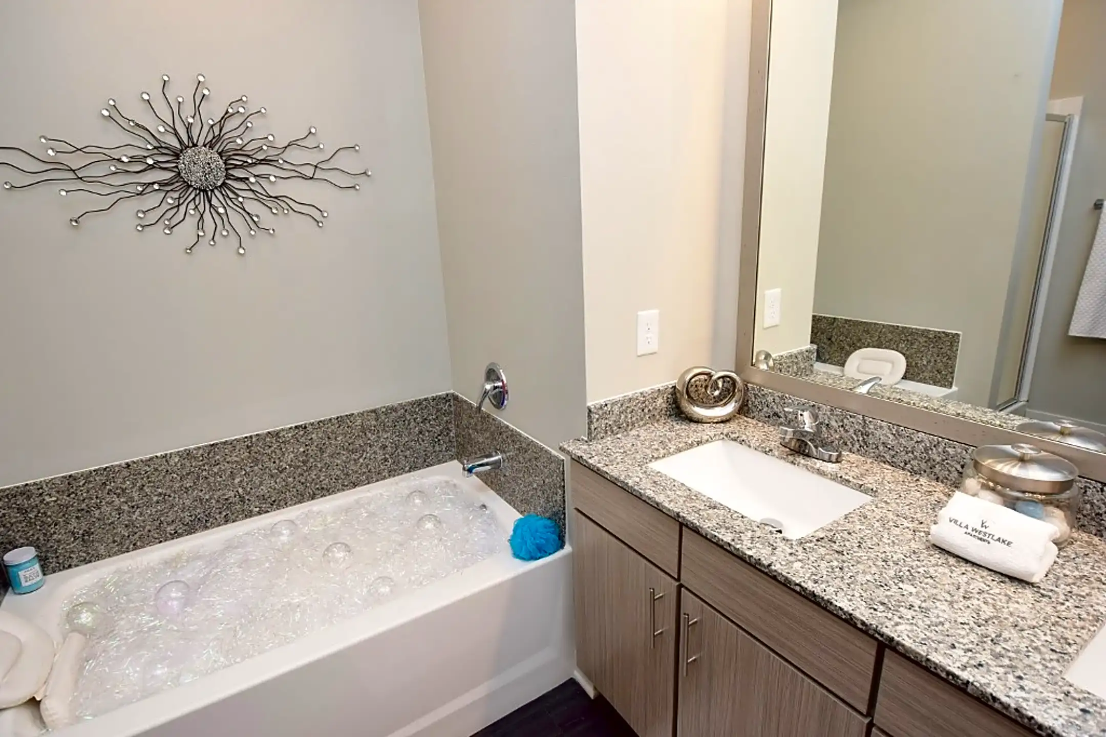 Villa Westlake Westlake, LA 70669