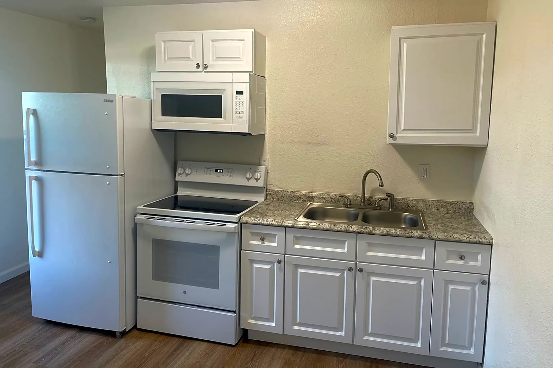 633 I St Los Banos, CA Houses for Rent Rent.
