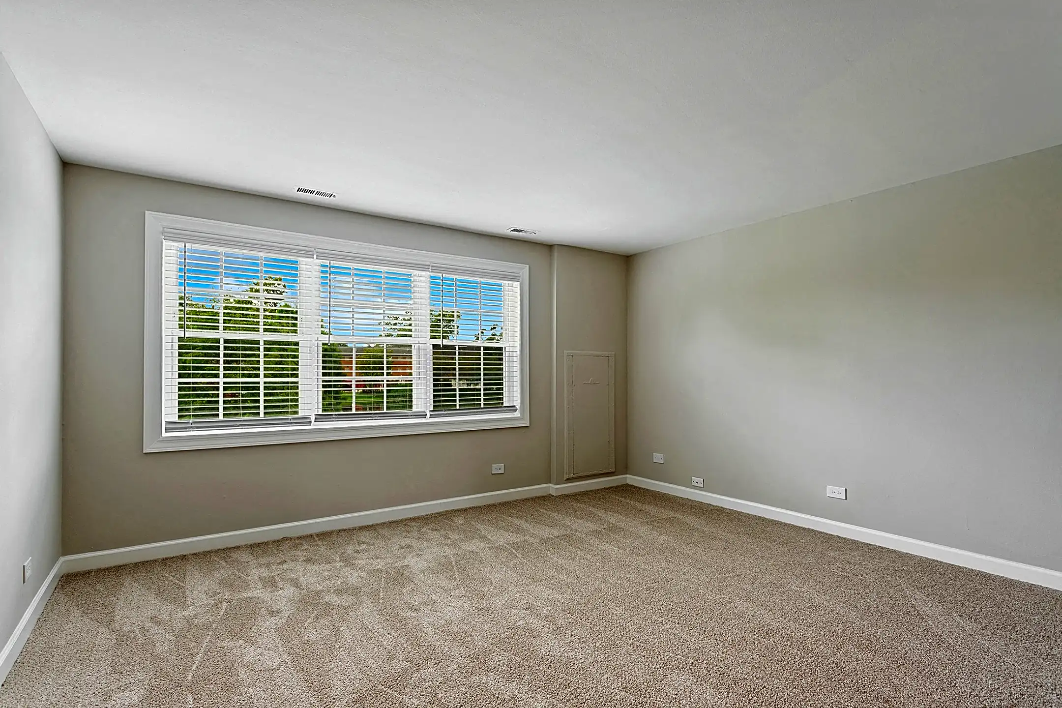 Hinsdale Apartment Homes 301 W 59th St Hinsdale, IL Apartments for