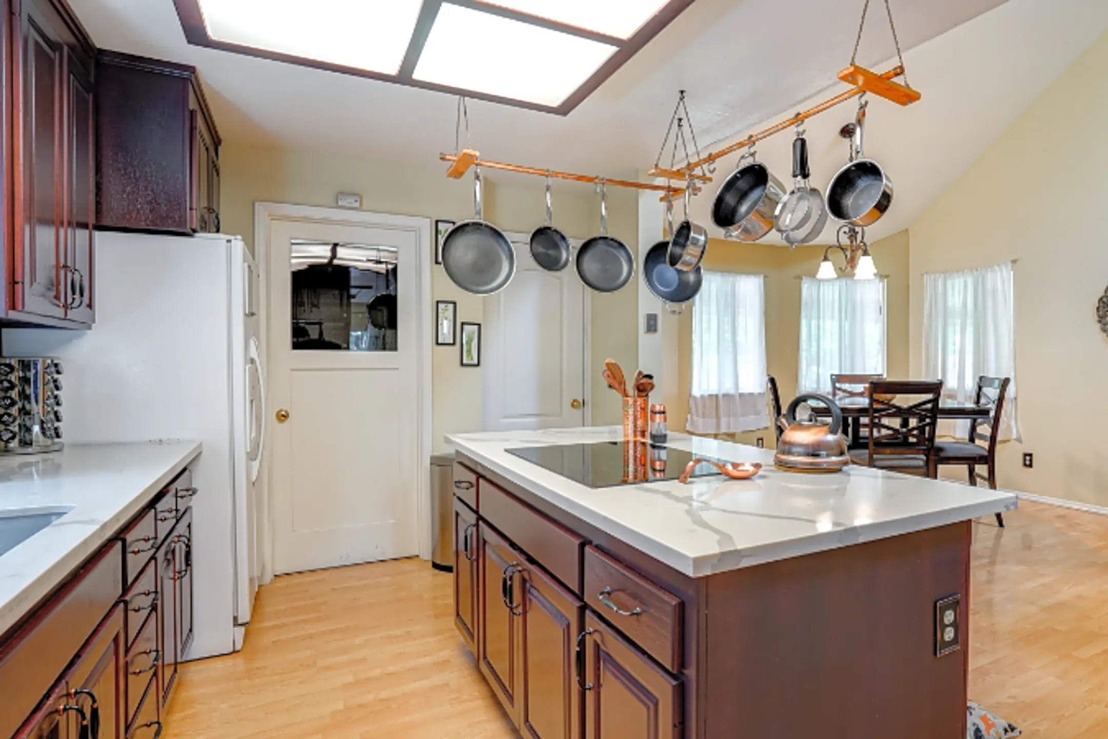 111 Kerry Ln Cloverdale, CA Houses for Rent Rent.