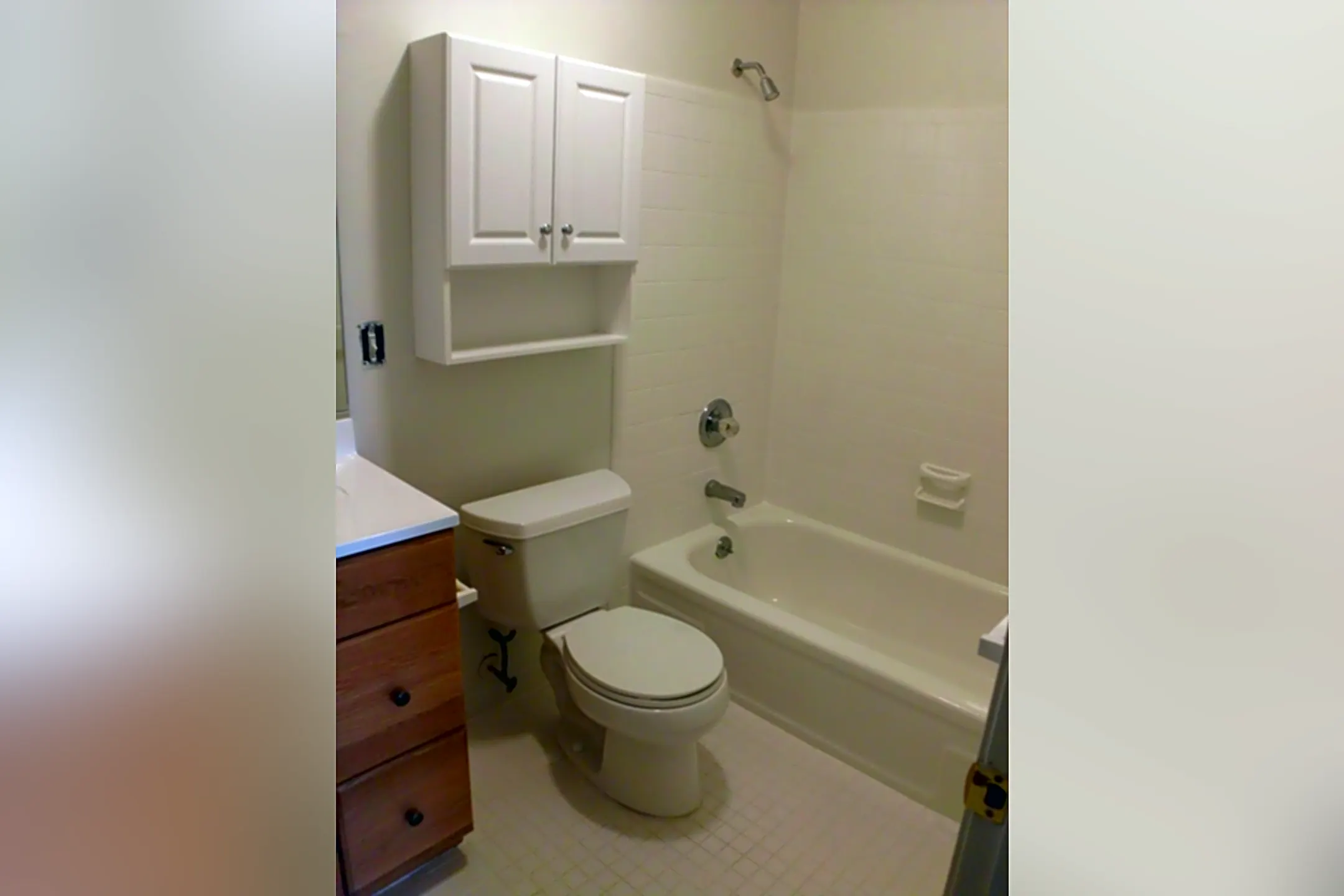 Hilltop Terrace Apartments West Haven, CT 06516