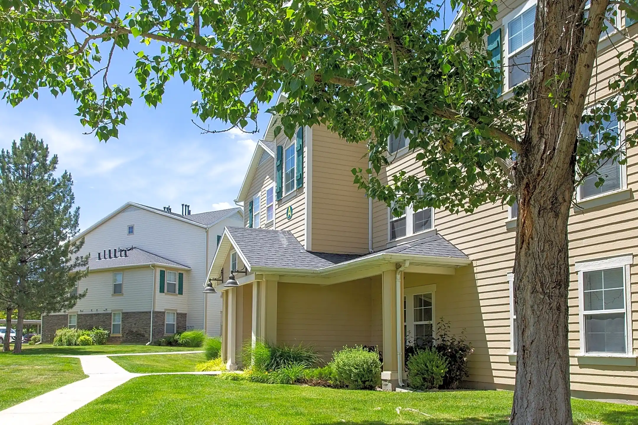 The Bluffs 14035 Marketview Drive Bluffdale, UT Apartments for Rent