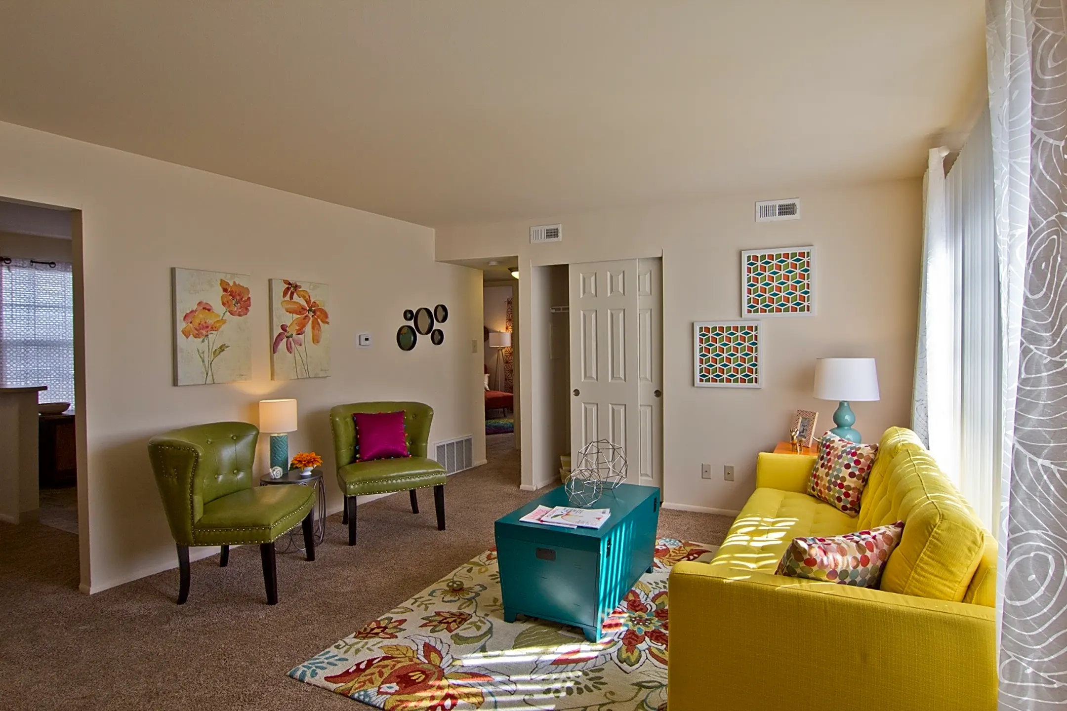 Galloway Village Apartments 99 N Murray Hill Rd Columbus, OH