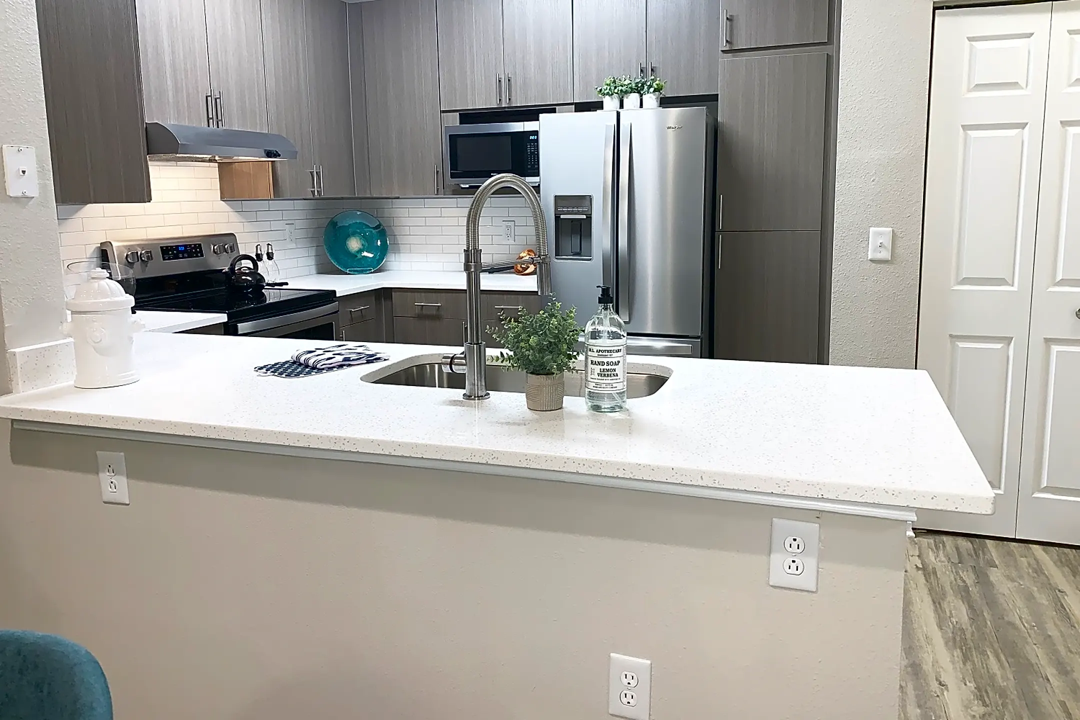 Montford at Madison Park Apartments 1420 Estates Ave Charlotte, NC