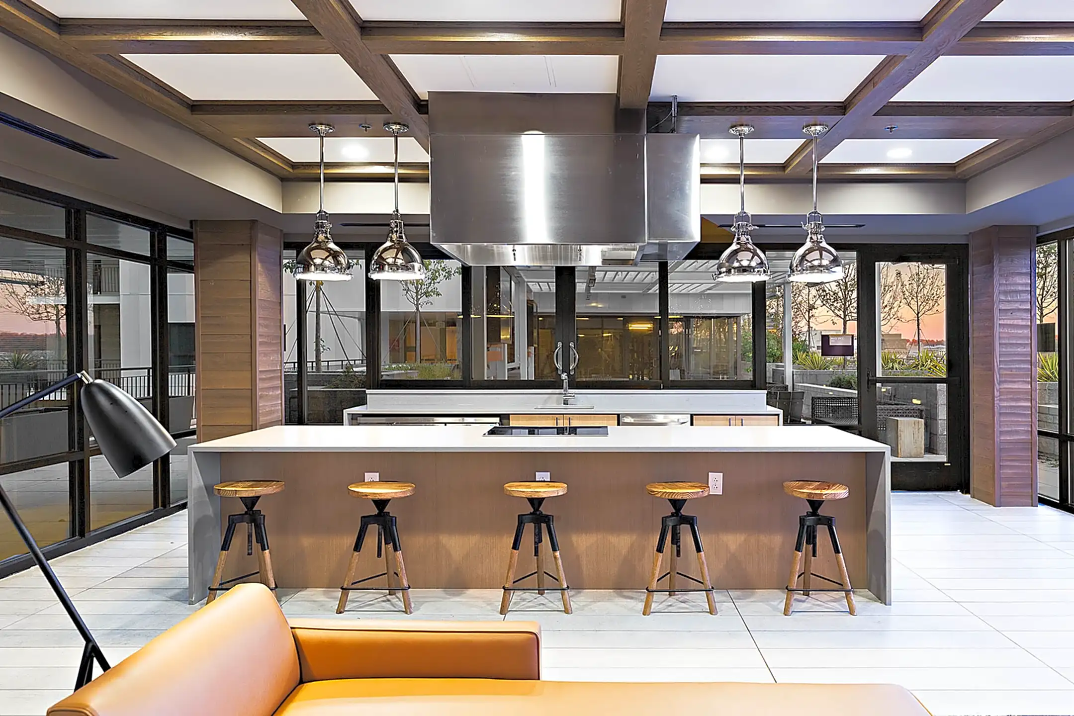 SkyVue Apartments Pittsburgh, PA 15213