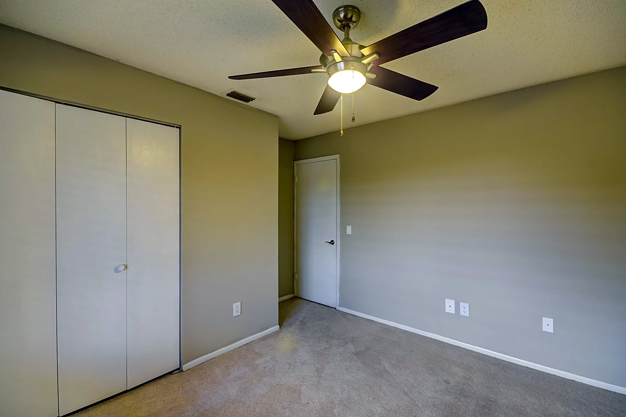 BridgeWater Pointe Apartments 151 Eber Blvd Melbourne, FL