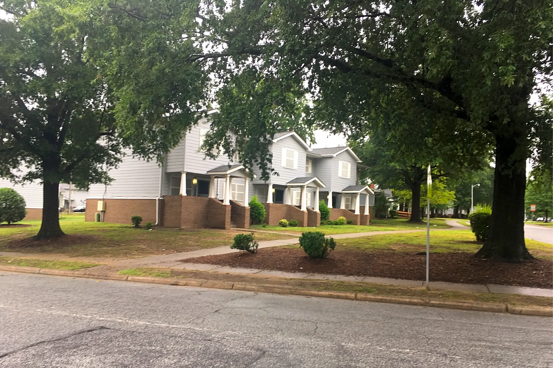 Hampton Homes Apartments Greensboro, NC 27406
