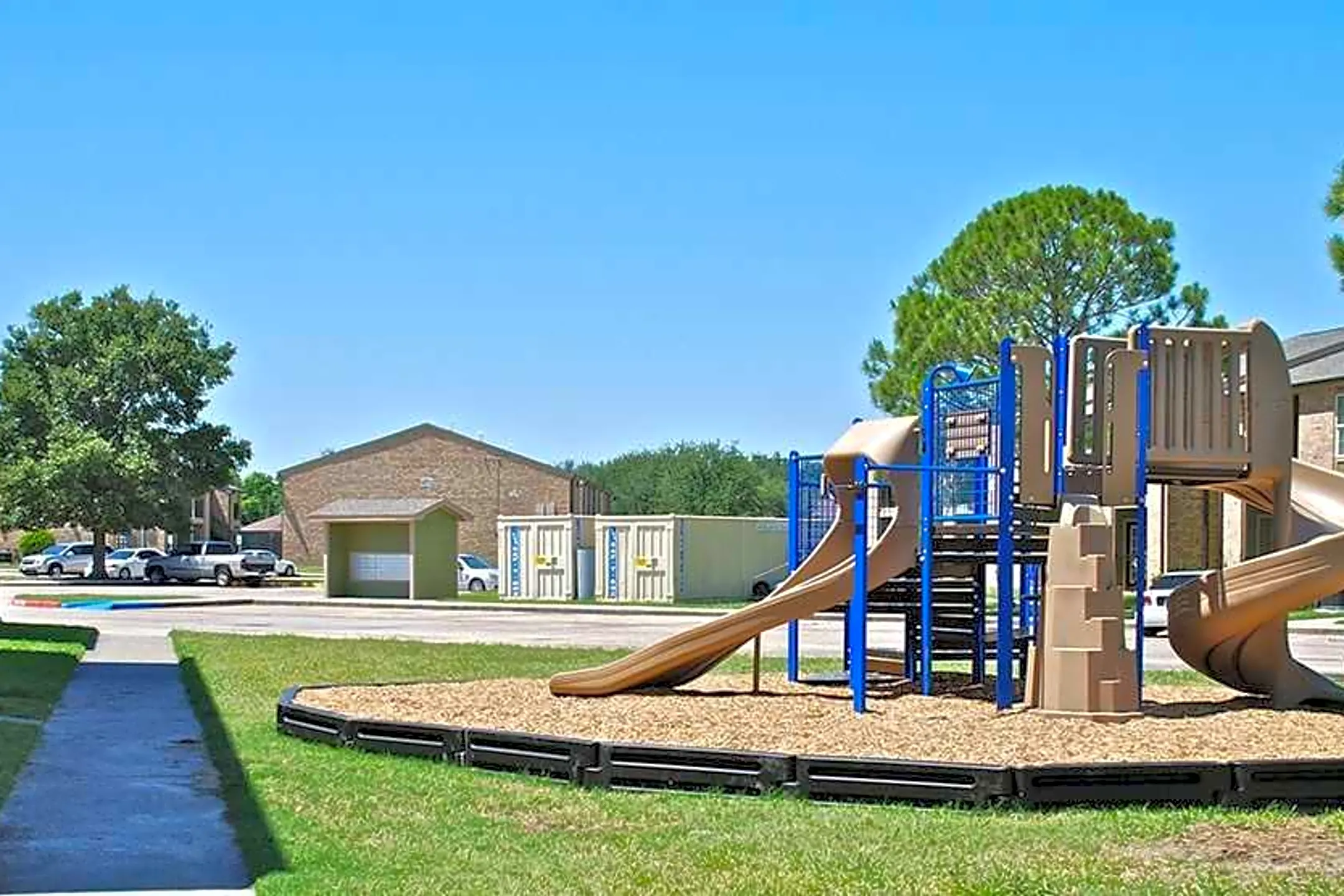 Playground - Pebble Creek Apartments - Port Arthur, TX