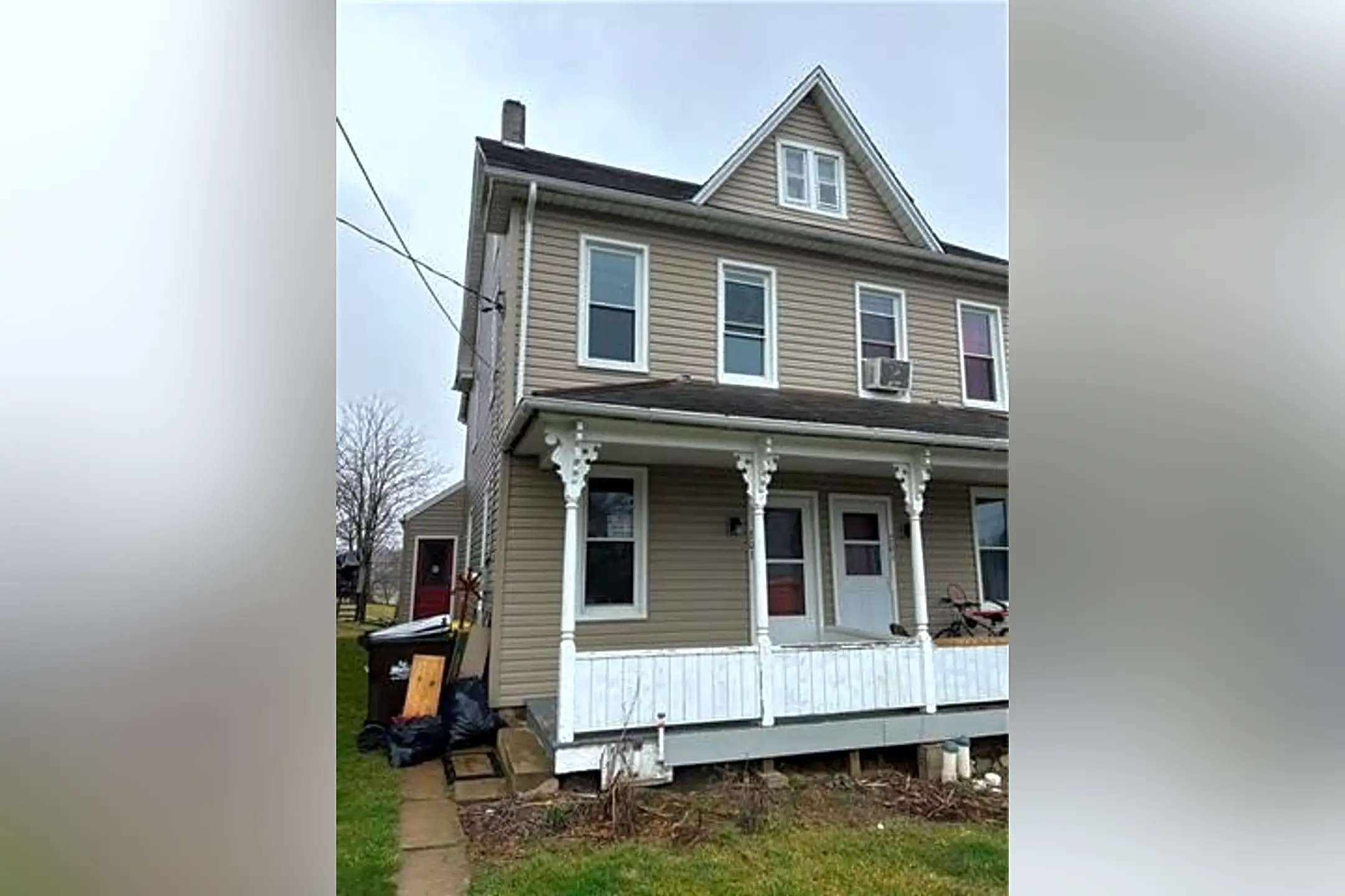 203 Broad St Houses Tatamy, PA 18085