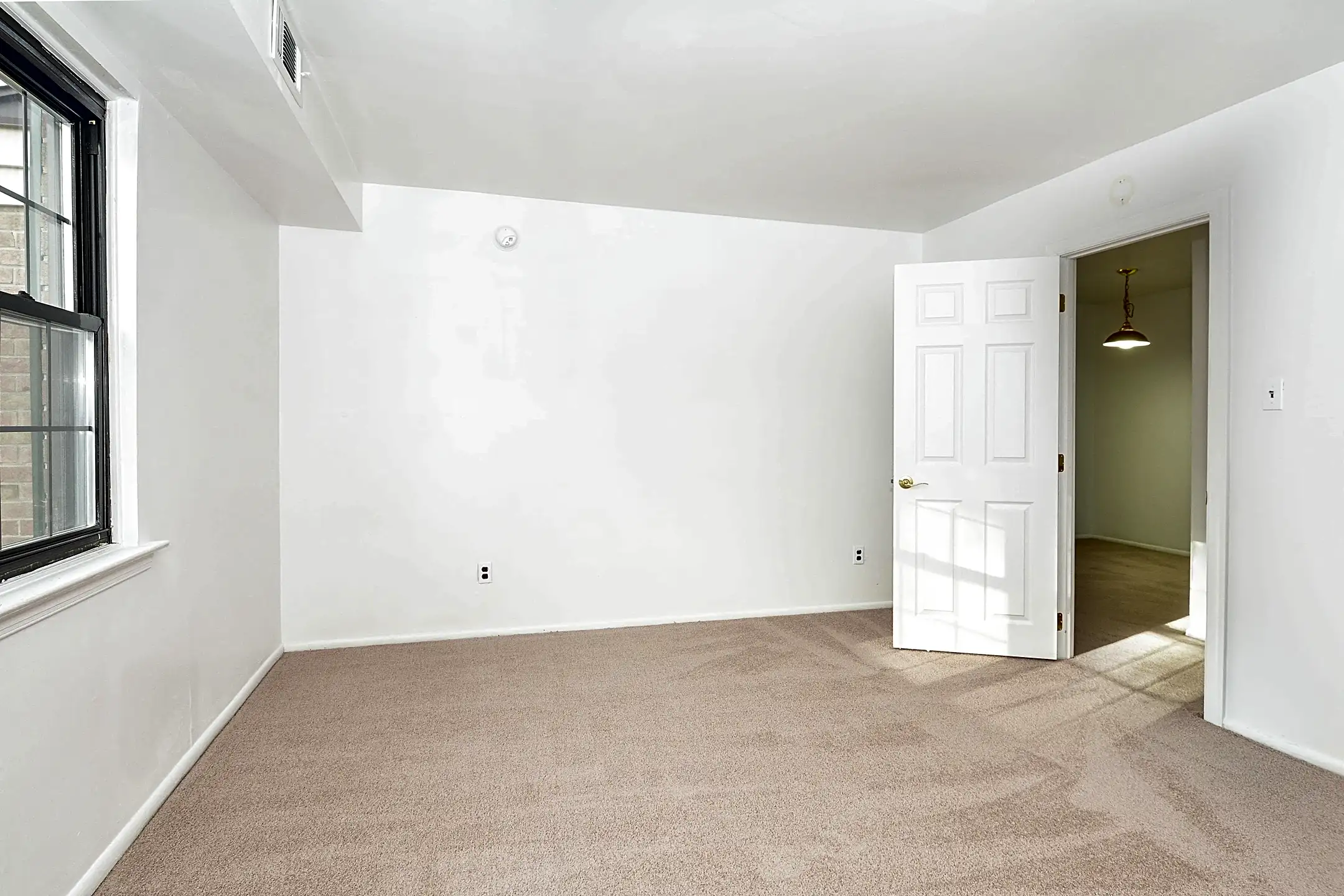 Hillcrest Apartments Lansdowne, PA 19050