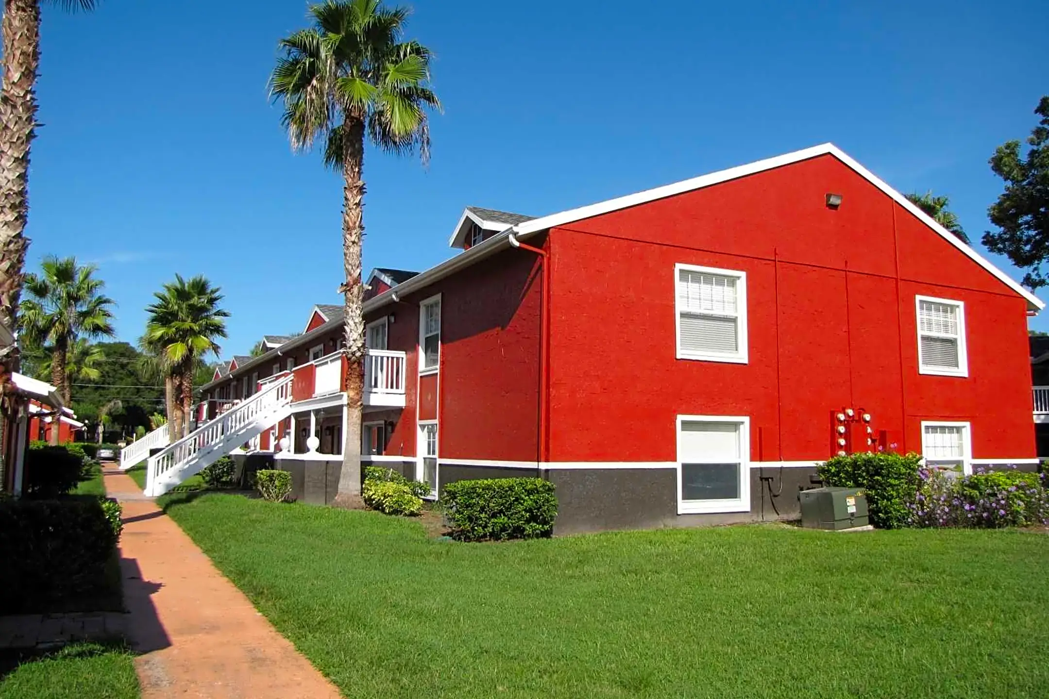 Lake Azzure Apartments Tampa