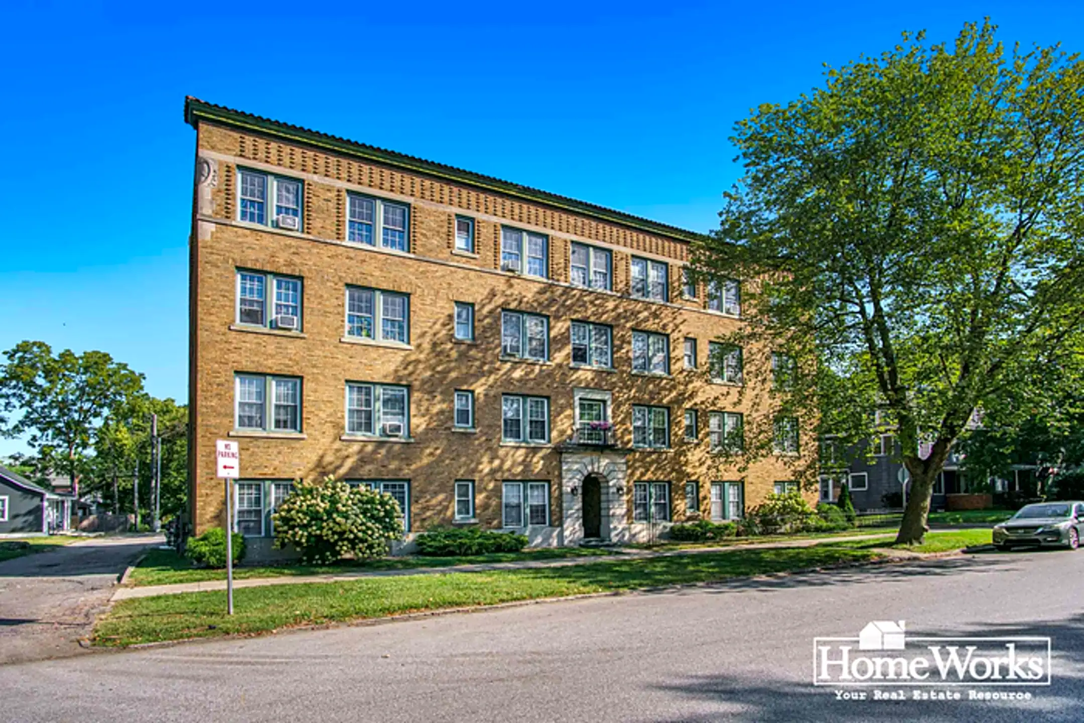 601 W Lasalle Ave 601 W Lasalle Ave unit A4 South Bend, IN Houses