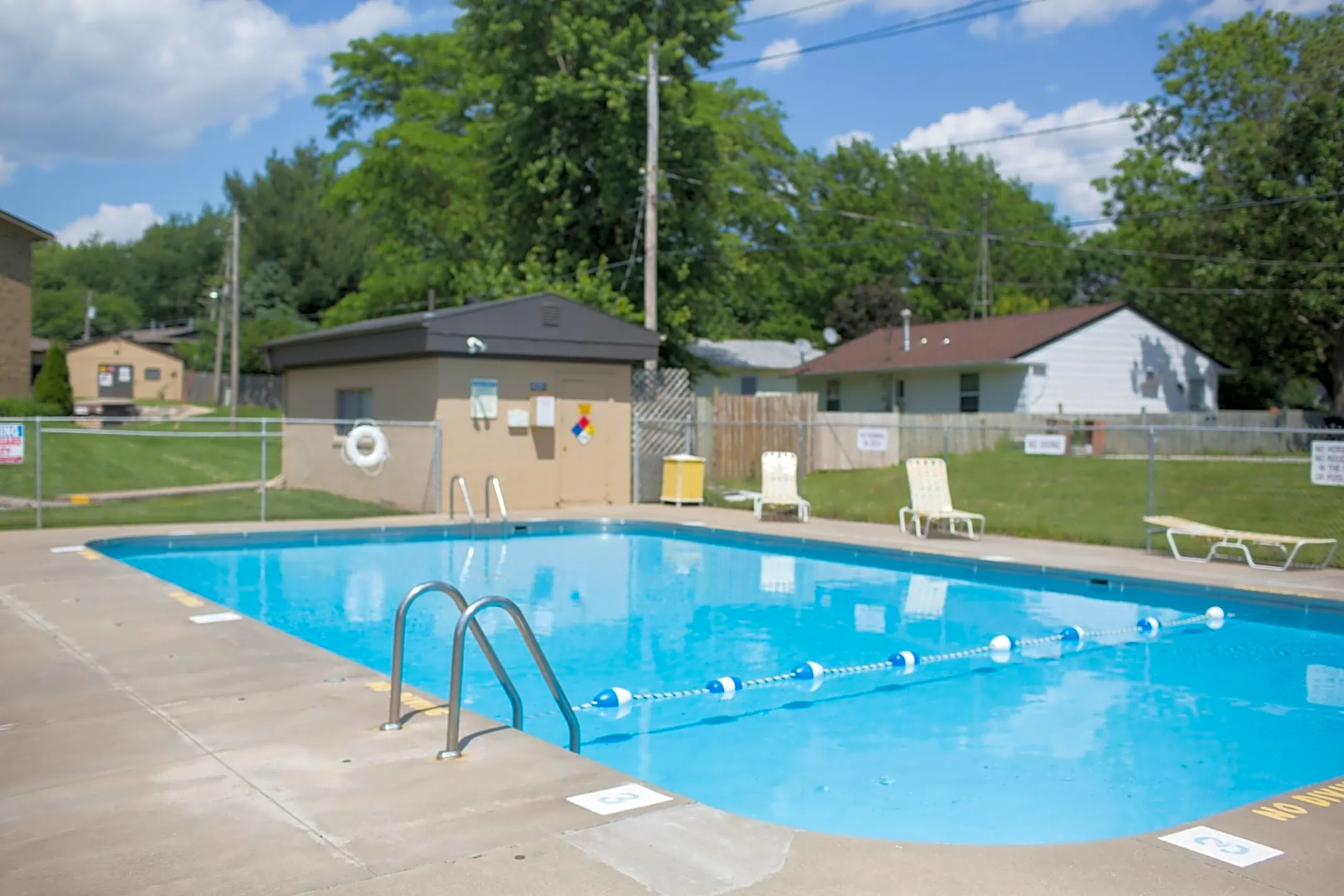 2030 9th St Coralville, IA Houses for Rent Rent.