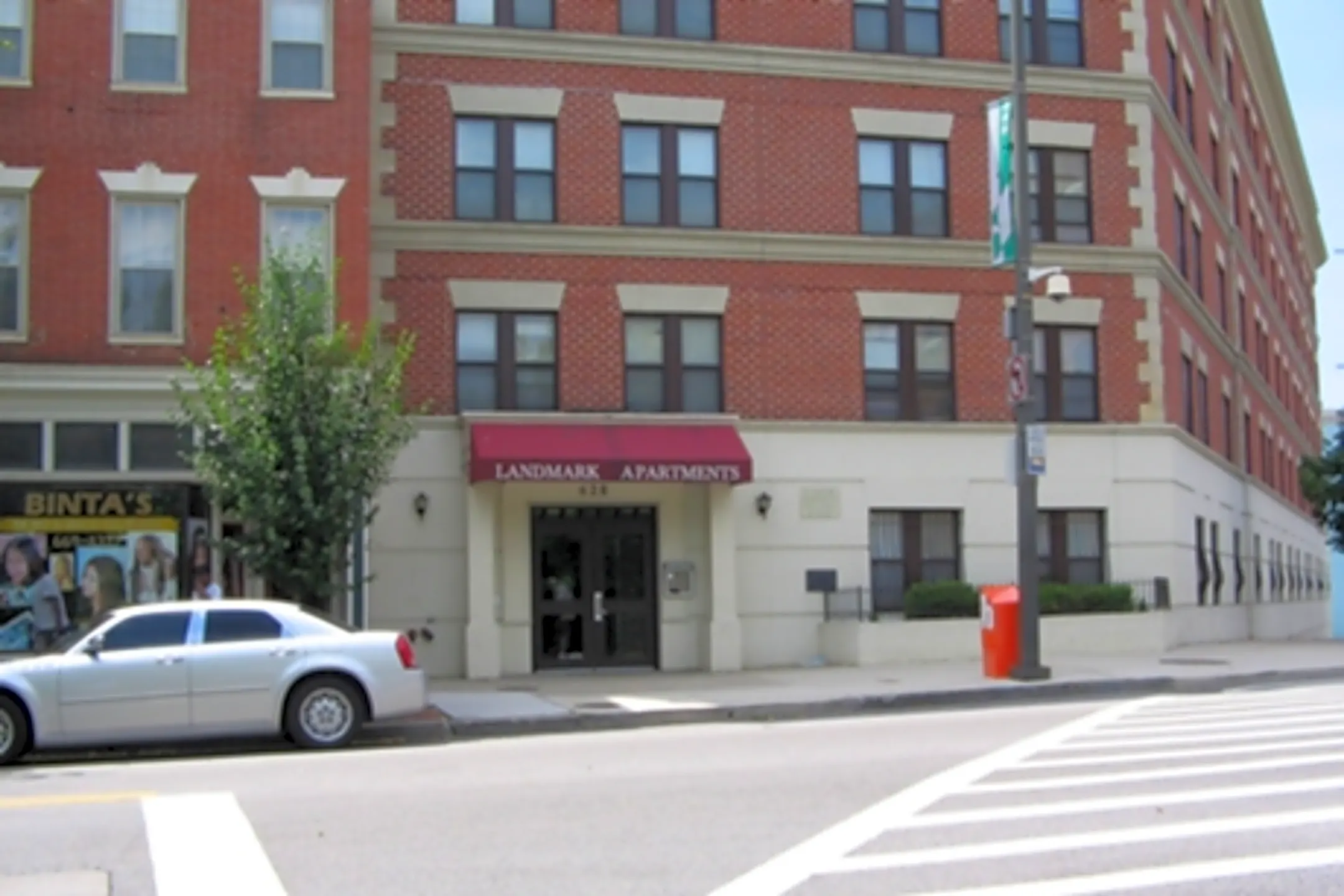 Landmark Apartments 628 N Eutaw St Baltimore, MD Apartments for Rent Rent.