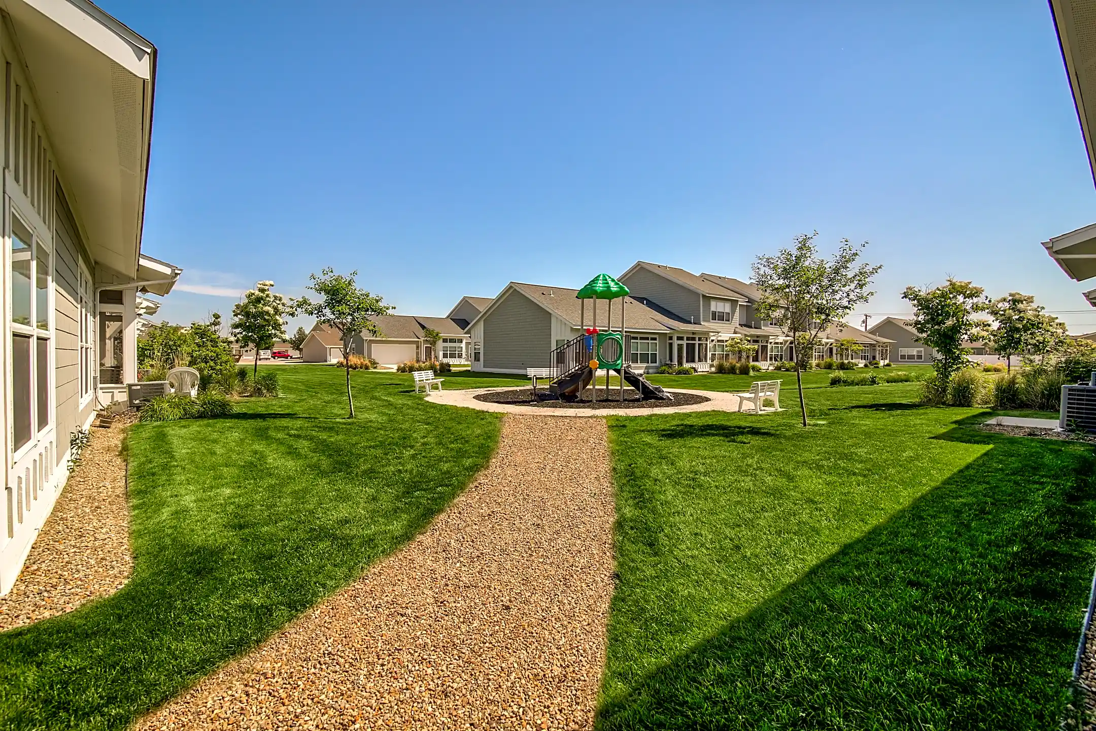 Lakewood Townhomes Mandan, ND 58554