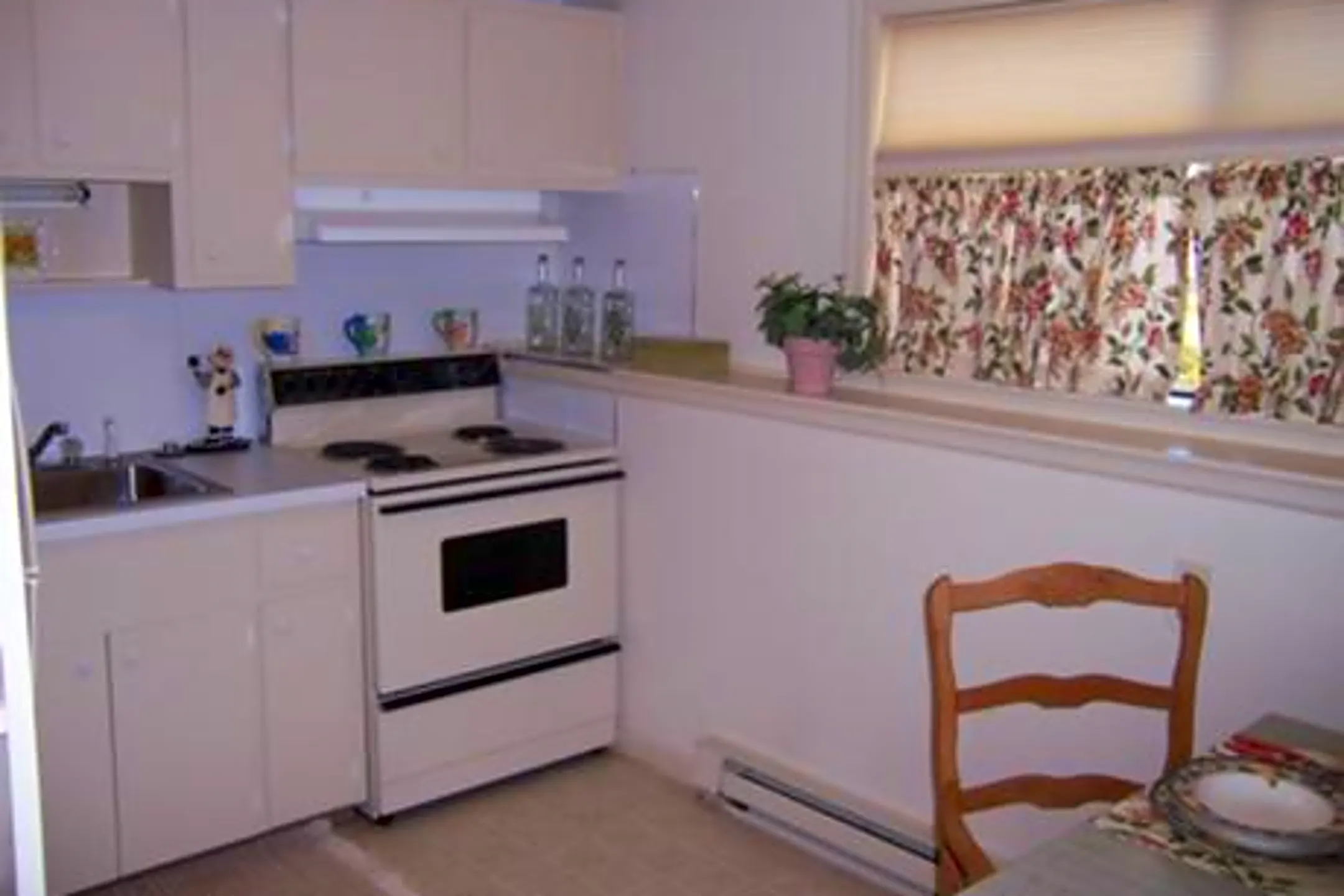 Forest Ridge Apartments 6 Mary Anna Drive Fitchburg, MA Apartments