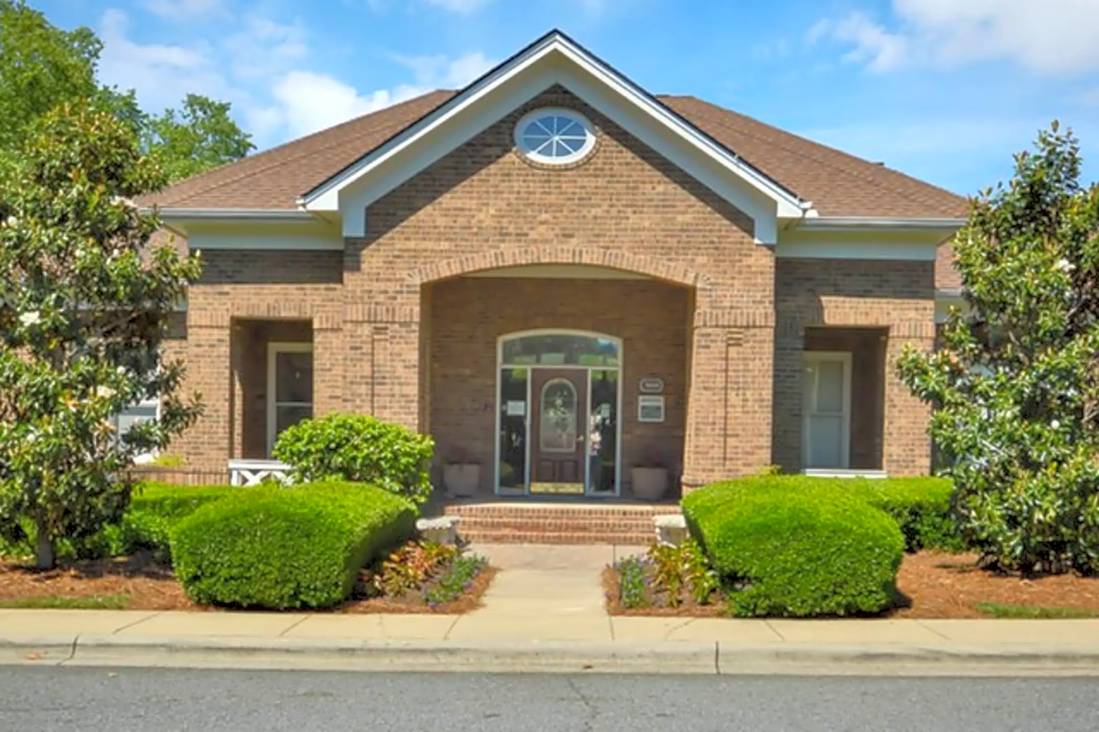 Brookstone Apartments 3800 Dry Brook Rd Charlotte, NC Apartments