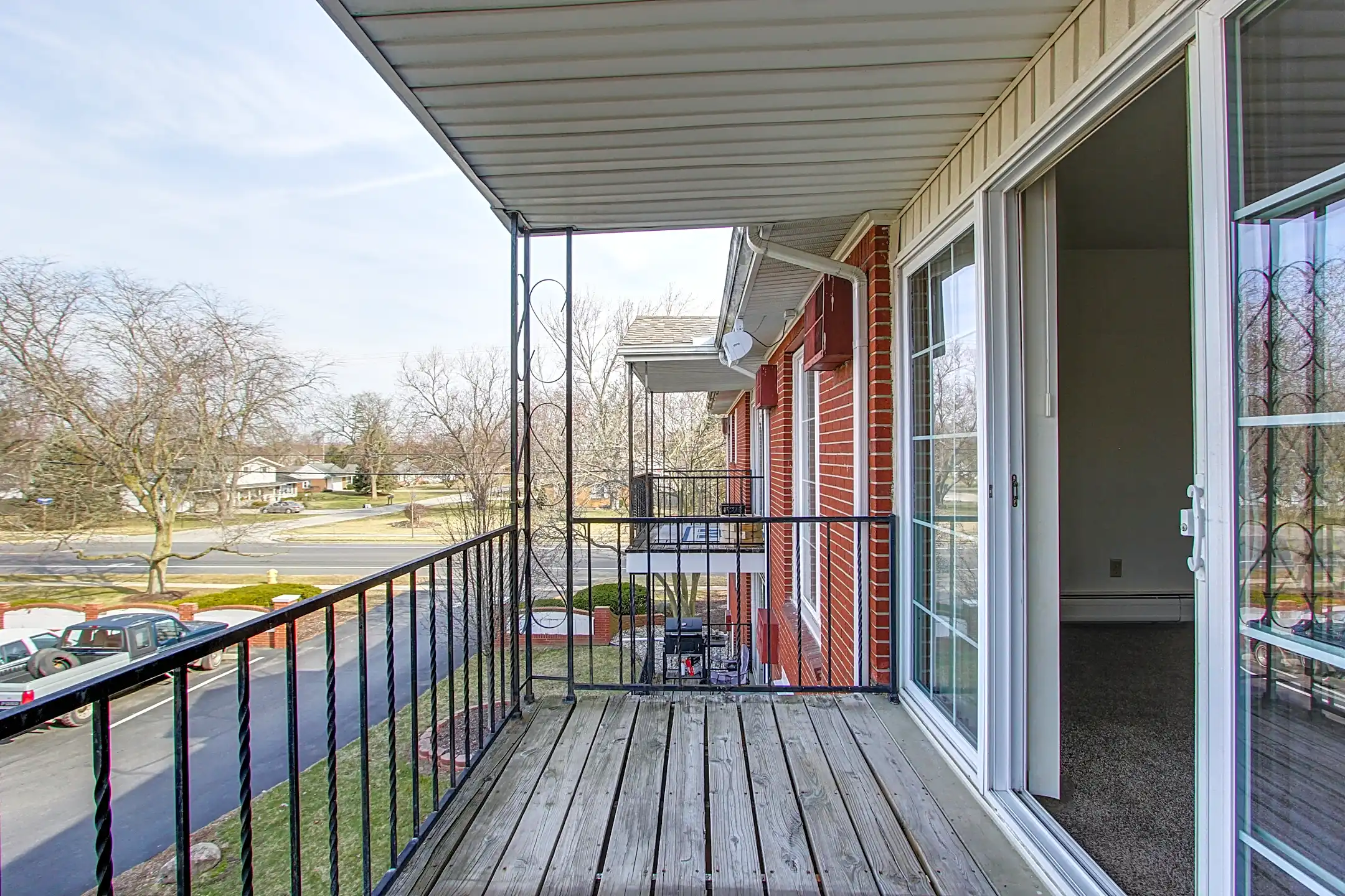 Adrian Manor Apartments 1401 W Maple Ave Adrian, MI Apartments for