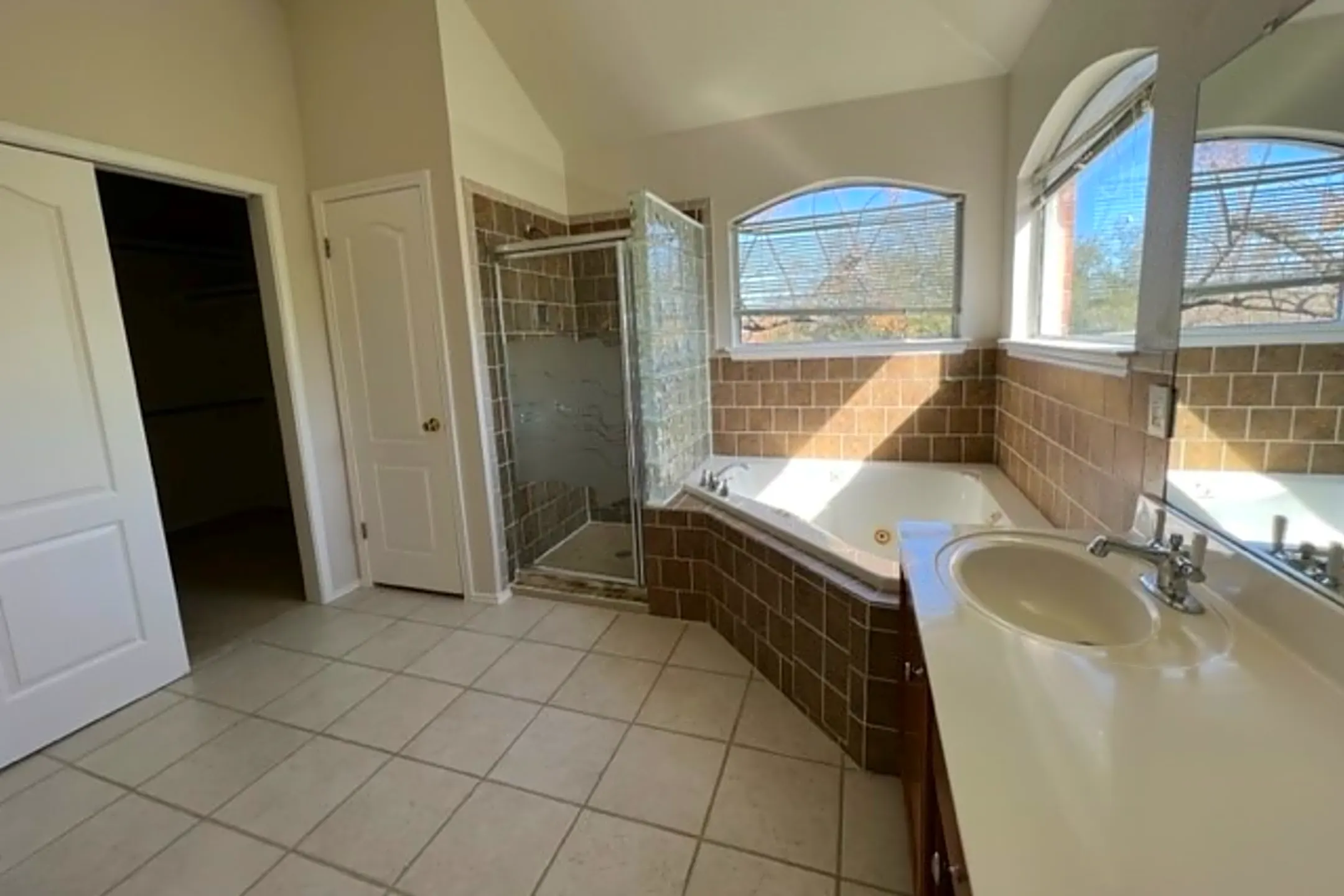Bathroom - 1701 Ender Cove - Austin, TX