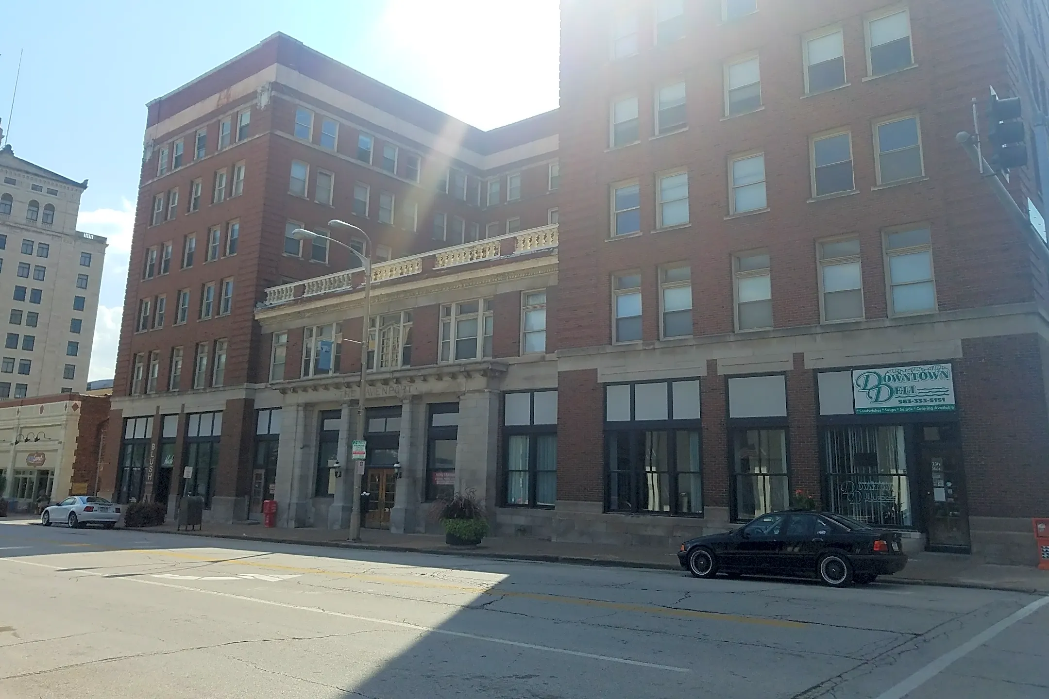 The Davenport - 324 N Main St | Davenport, IA Apartments for Rent | Rent.