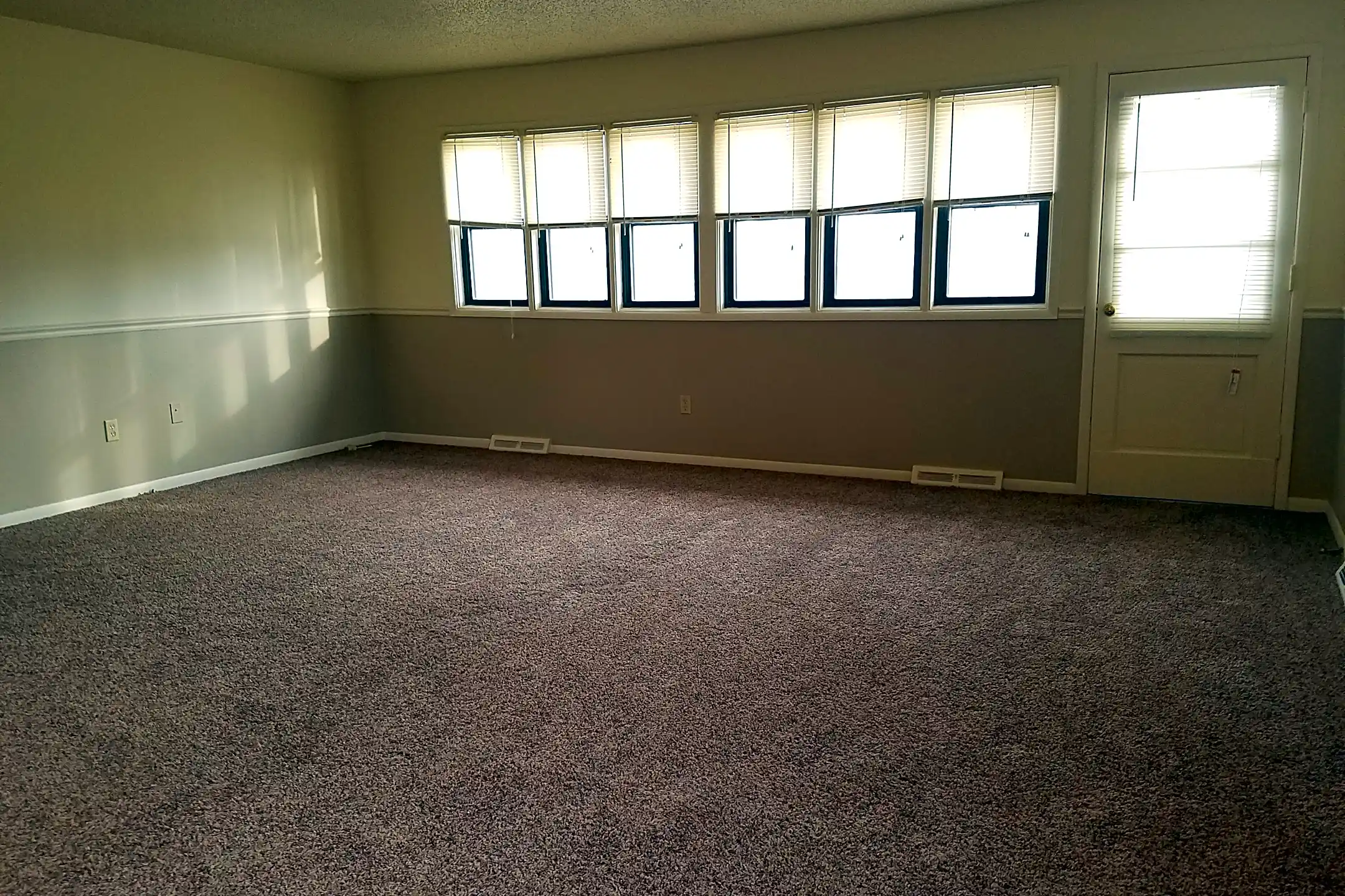 Montara Village 7105 SW Montara Pkwy Topeka, KS Apartments for Rent