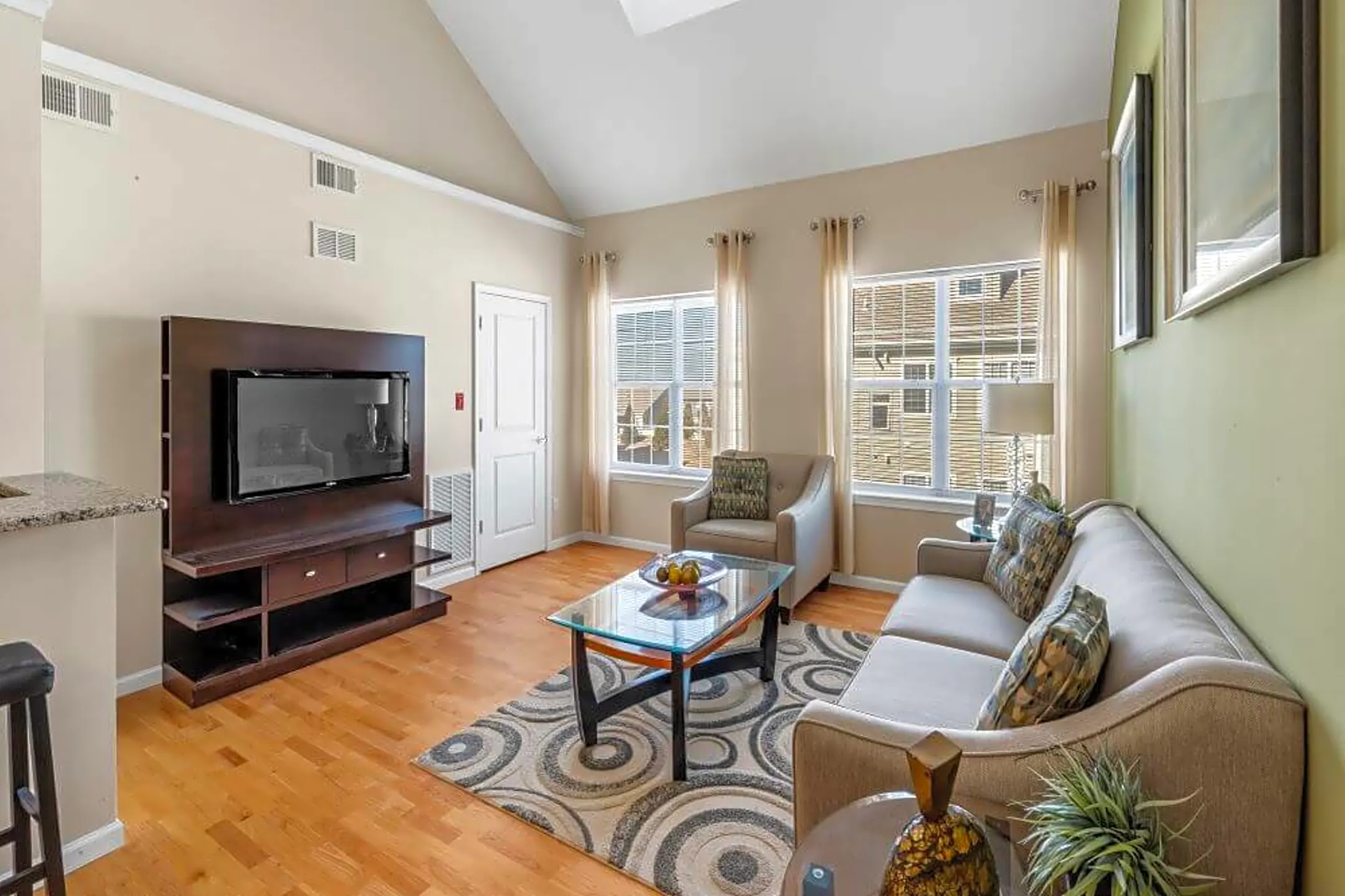 Stafford Preserve 101 Campbell Blvd Manahawkin, NJ Apartments for