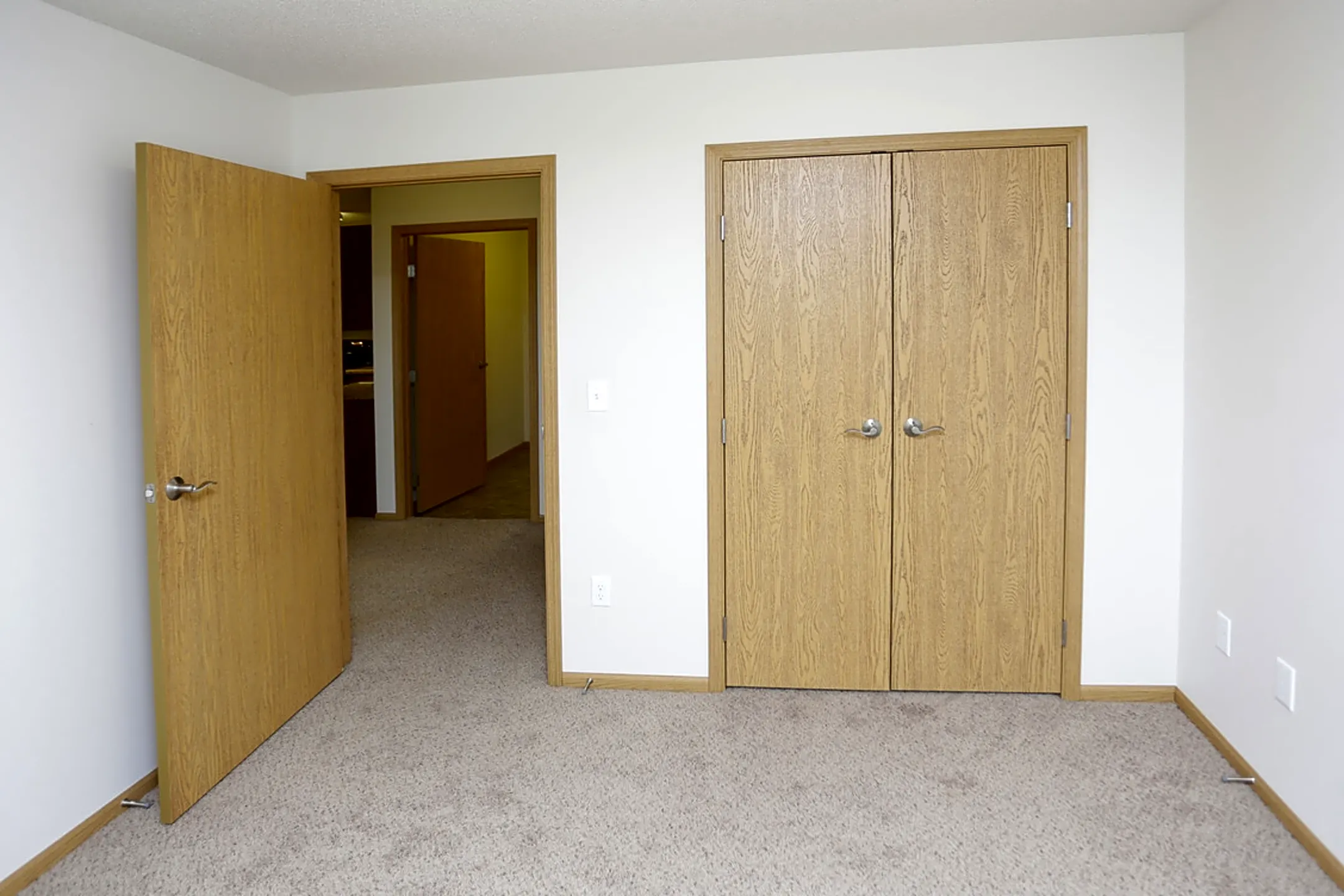 Bedroom - Westport Apartments - Fargo, ND