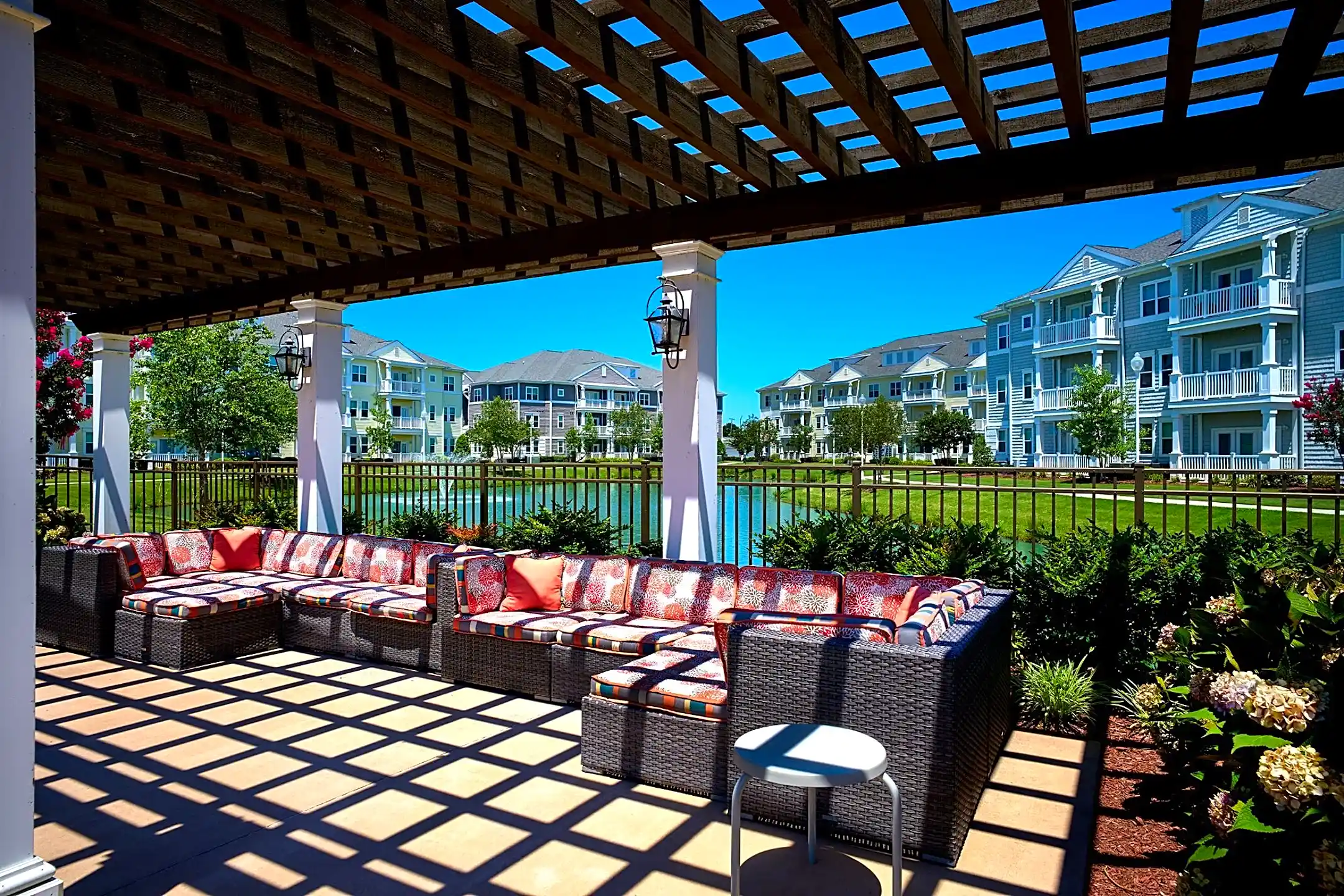 The Apartments at Spence Crossing 3900 Spence Crossing Way Virginia