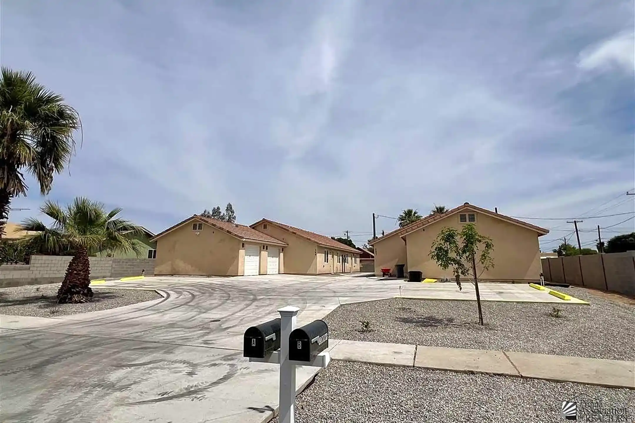169 N 10th Ave Yuma, AZ Houses for Rent Rent.