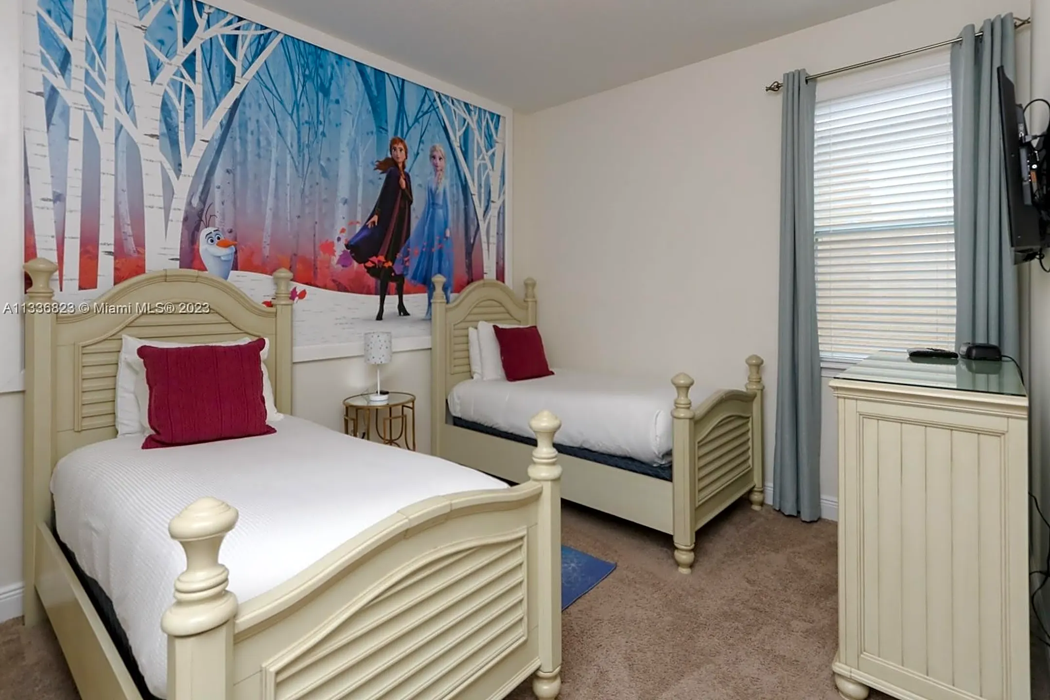 Bedroom - 7548 Marker Ave - Kissimmee, FL