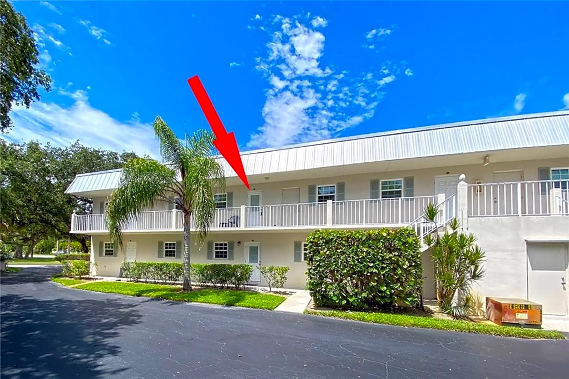 Building - 900 Jasmine Ln #204A - Vero Beach, FL