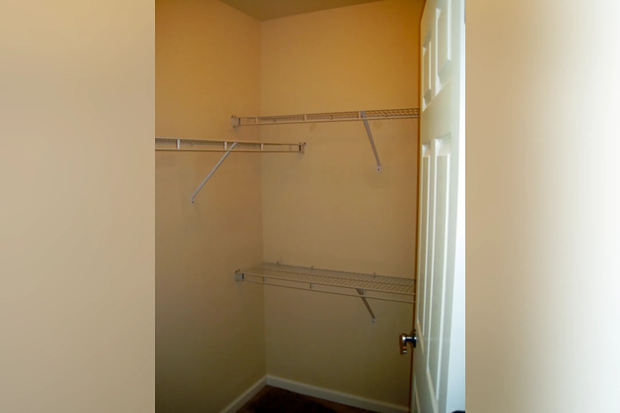 The Village at Whitewater 5100 Whitewater Ave Richmond, IN Houses