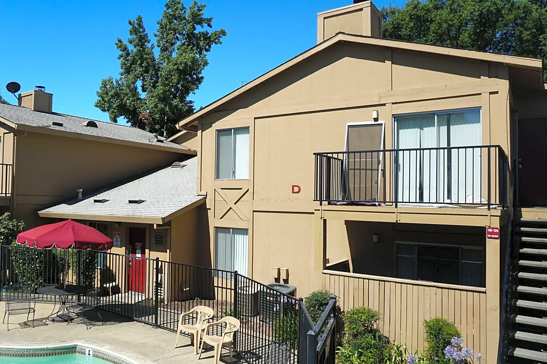 Garfield Court Apartments 5425 Garfield Ave Sacramento, CA