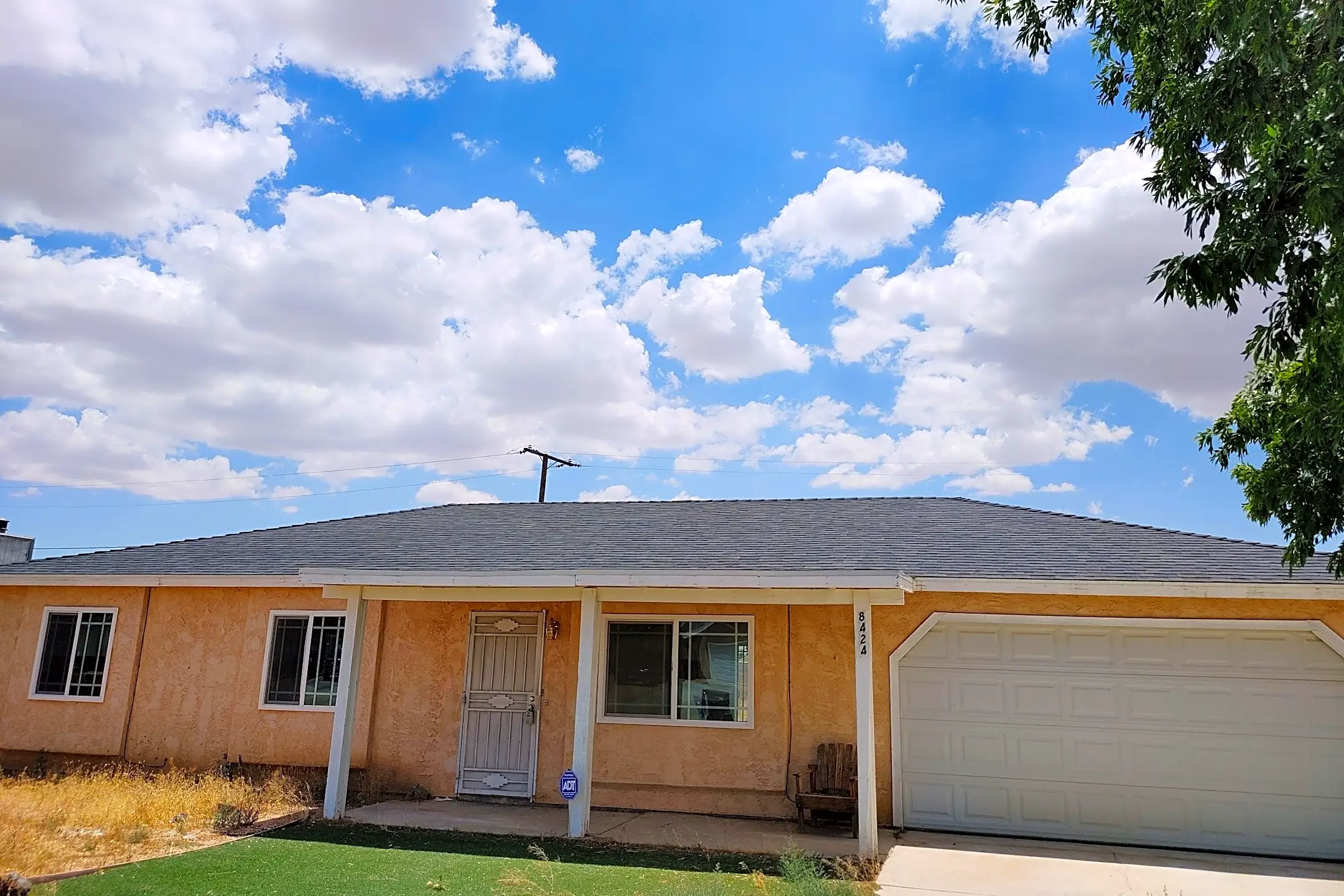 8424 Fernwood Ave California City, CA Houses for Rent Rent.