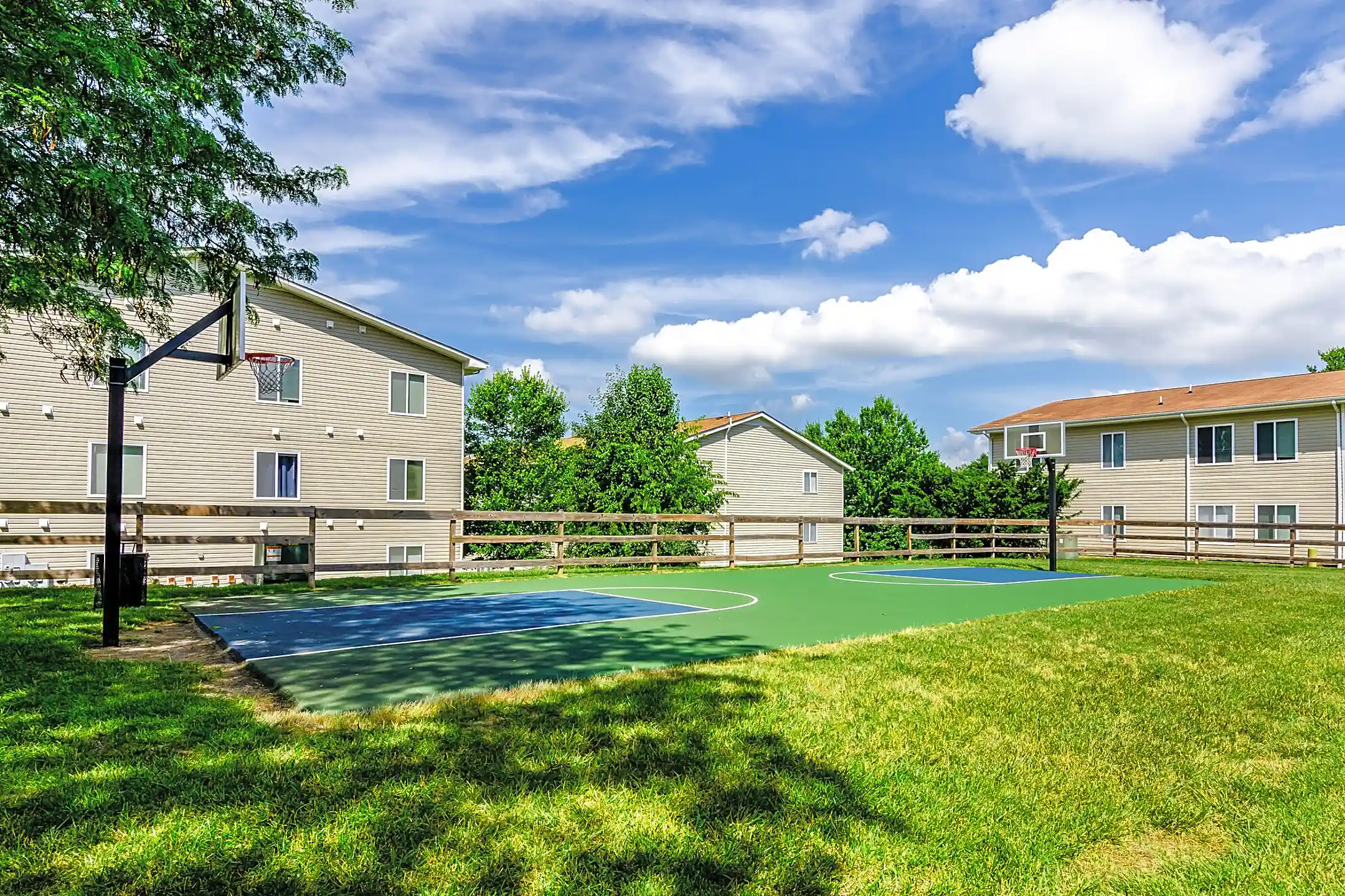 Ridgewood Village Apartments 400 Fairfax Rd Blacksburg, VA