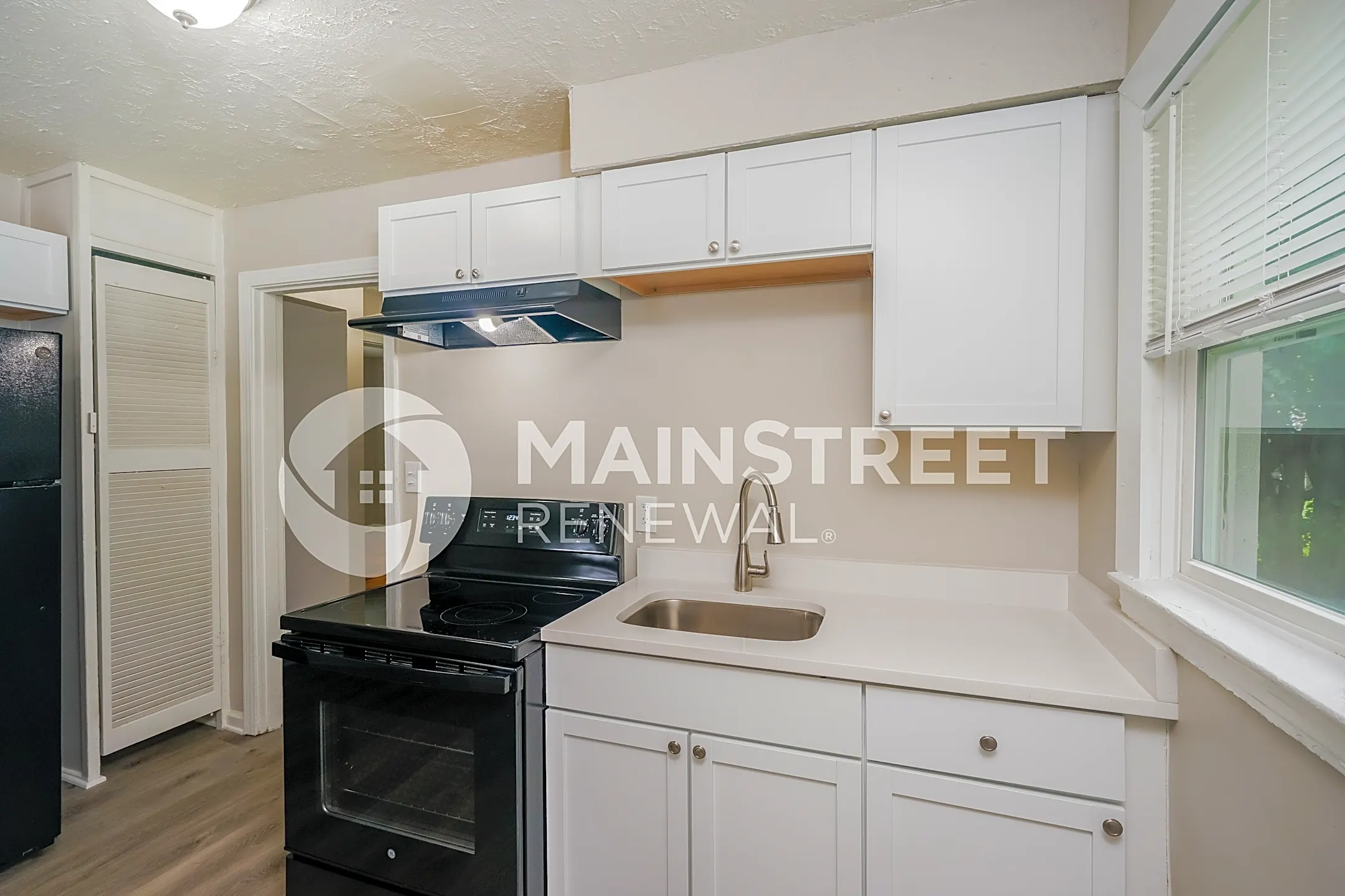Kitchen - 3002 Penway Ave - Louisville, KY